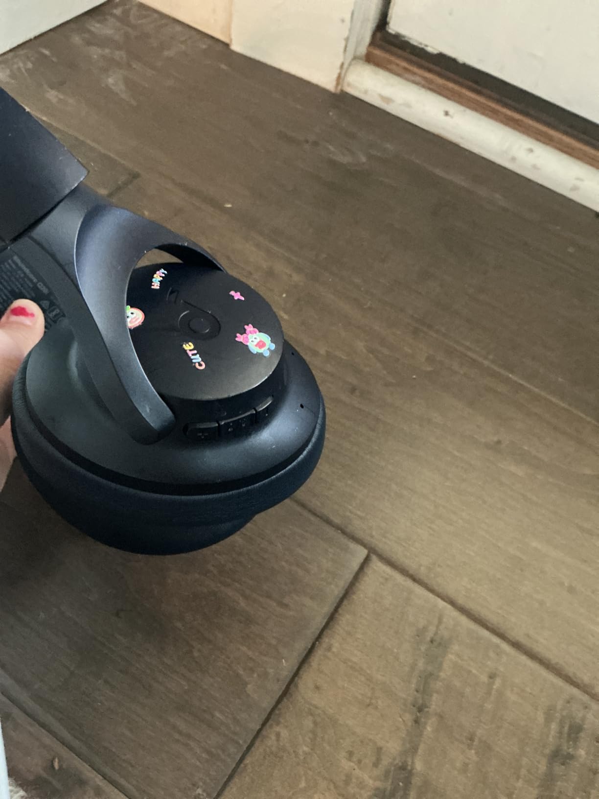 Soundcore by Anker Q20i Hybrid Active Noise Cancelling Headphones, Wireless Over-Ear Bluetooth, 40H Long ANC Playtime, Hi-Res Audio, Big Bass, Customize via an App, Transparency Mode (White) customer photo 2