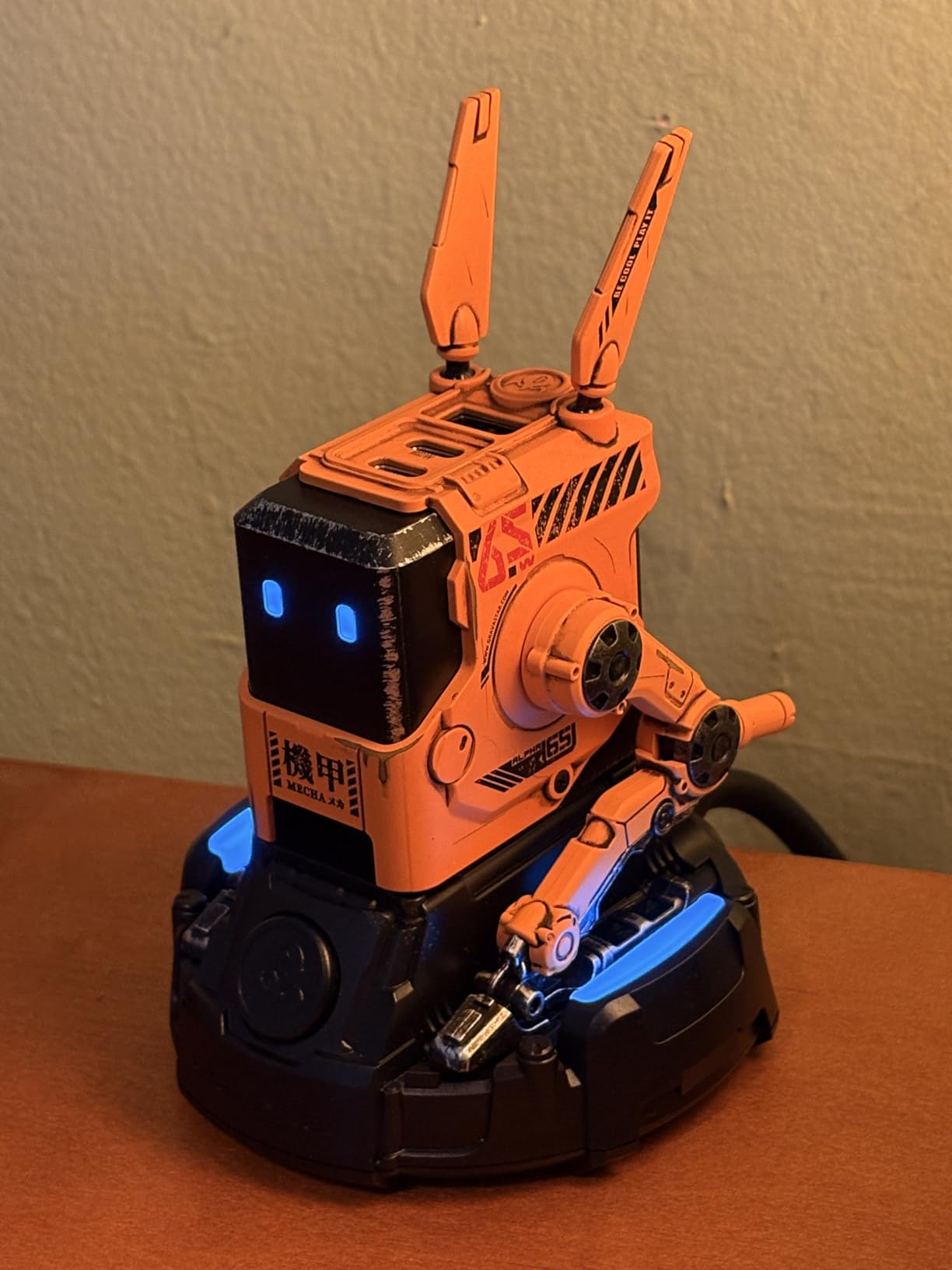 GRAVASTAR 65W GaN Robot USB-C Charger with 3 Ports customer photo 2