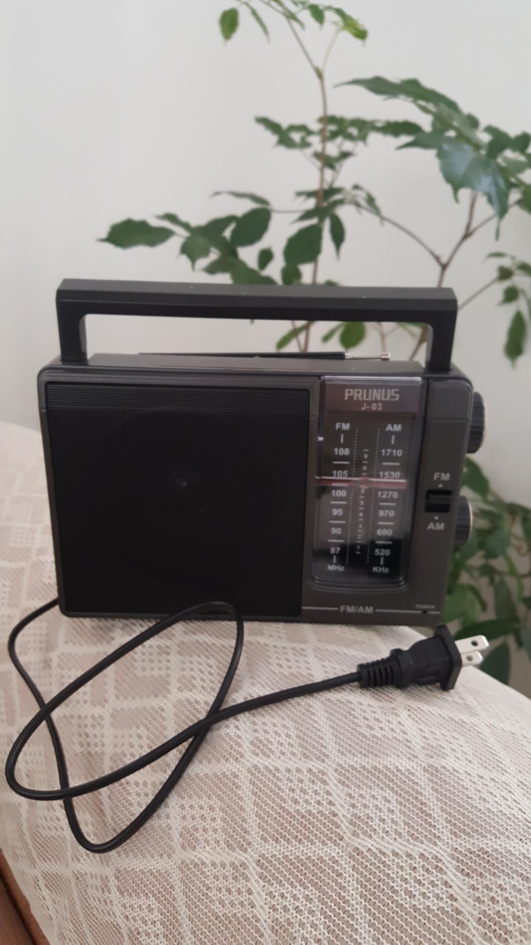 PRUNUS J03 AM FM Radio Portable Plug in Wall or AA Battery Operated for Home/Outdoor, Large Speaker Excellent Sound and Reception, Large Tuning Knobs, Gifts for Seniors customer photo 2