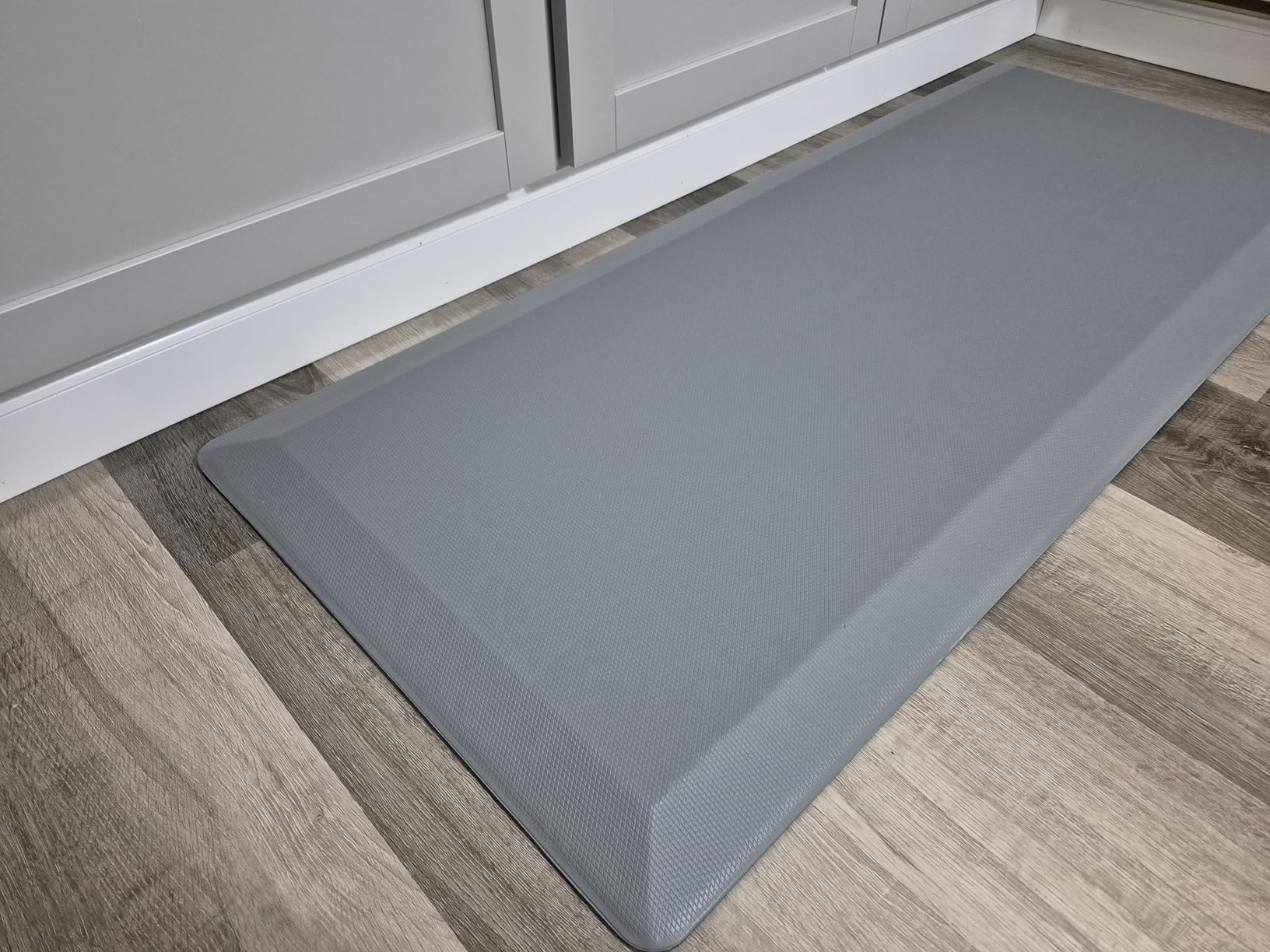 Anti Fatigue Kitchen Mats for Floor, 9/10 Extra Thick Cushioned Standing Desk Mat, Comfort Memory Foam Ergonomic Kitchen Rugs and Mats Non-Slip Waterproof for Office, Kitchen, Sink, 20