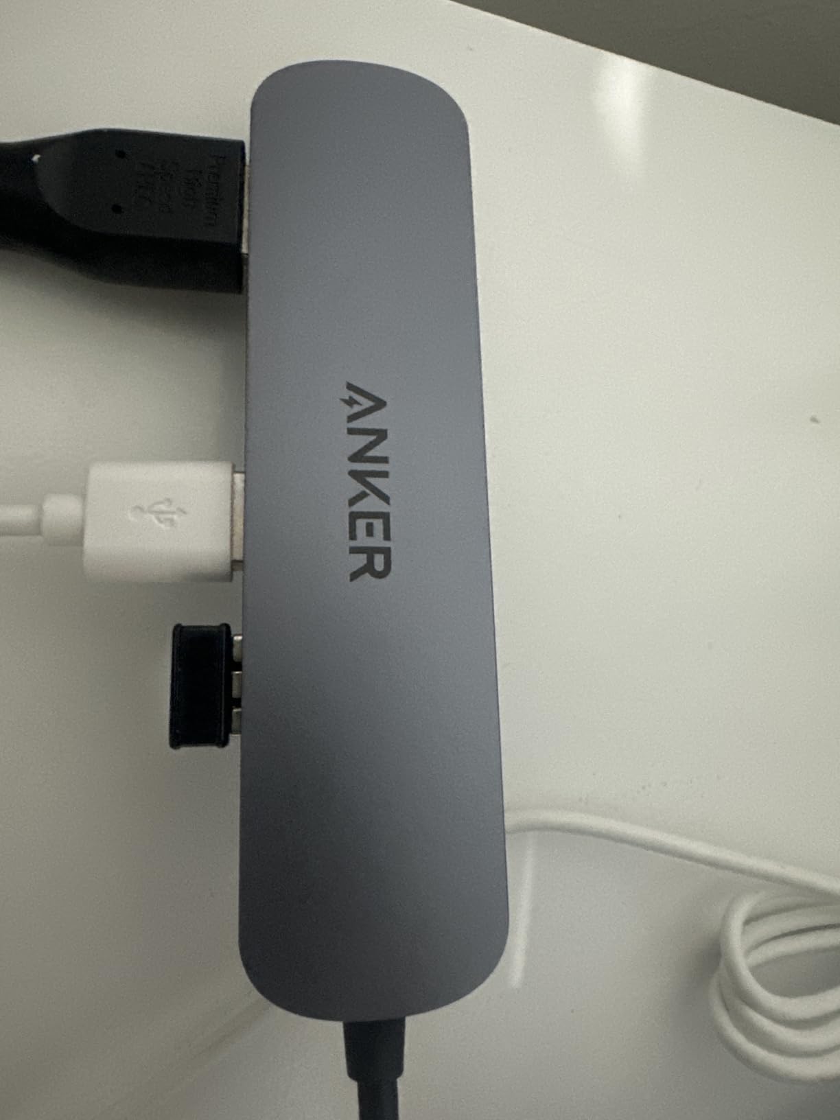 Anker USB-C Hub, 5-in-1 USB Hub for Laptops, 4K HDMI Multiport Adapter | USB C Dongle with 90W Max Power Delivery, 3×5Gbps USB A Data Ports, for MacBook, Dell, and More (Charger Not Included) customer photo 2