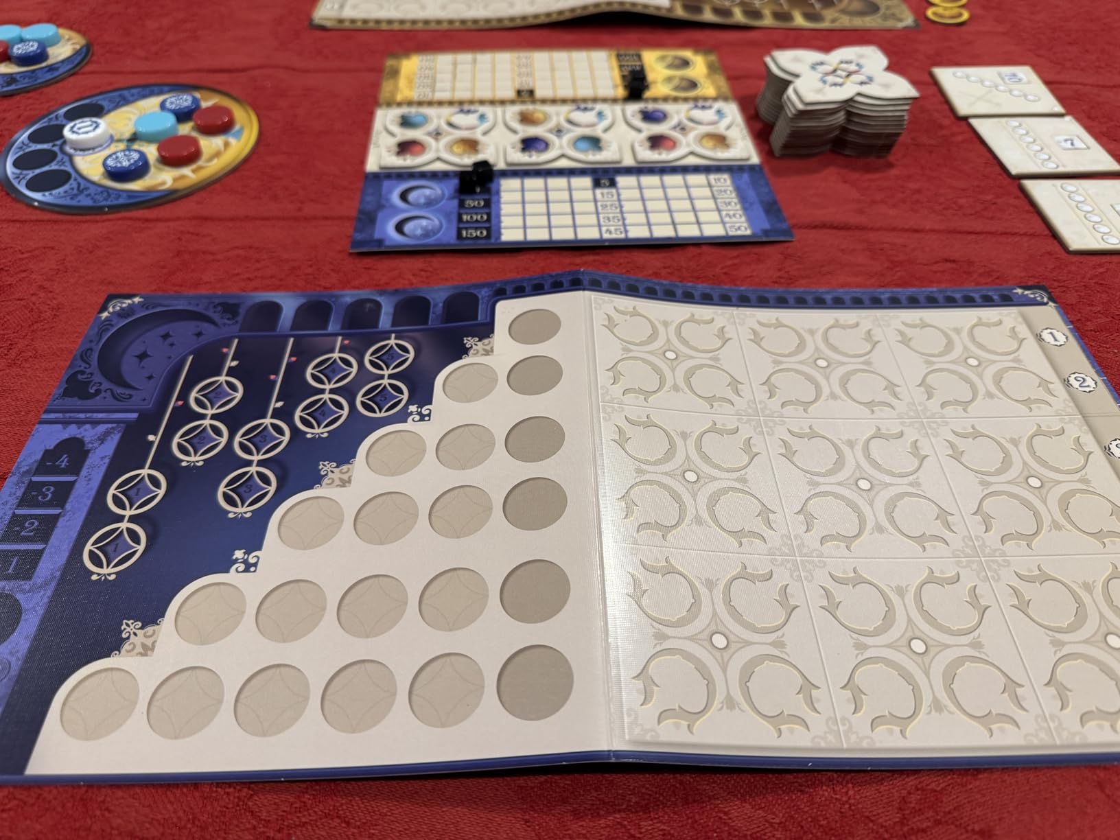 Asmodee Azul Duel Board Game - Competitive Head-to-Head Tile-Placement Strategy Game, Stunning Mosaic Art and Quick Gameplay for Kids & Adults, Ages 8+, 2 Players, 30-45 Minute Playtime customer photo 2