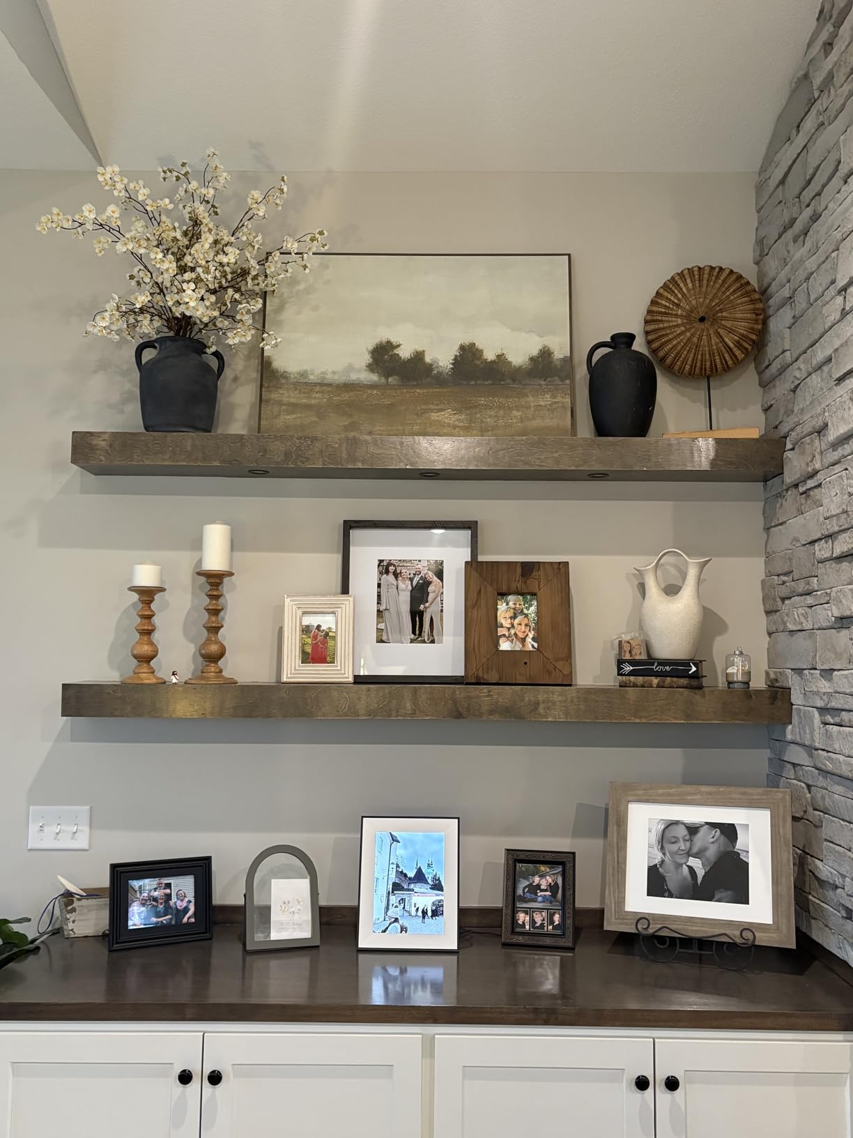 Aura Aspen HD Digital Picture Frame | The Best Portrait or Landscape Frame customer photo 1