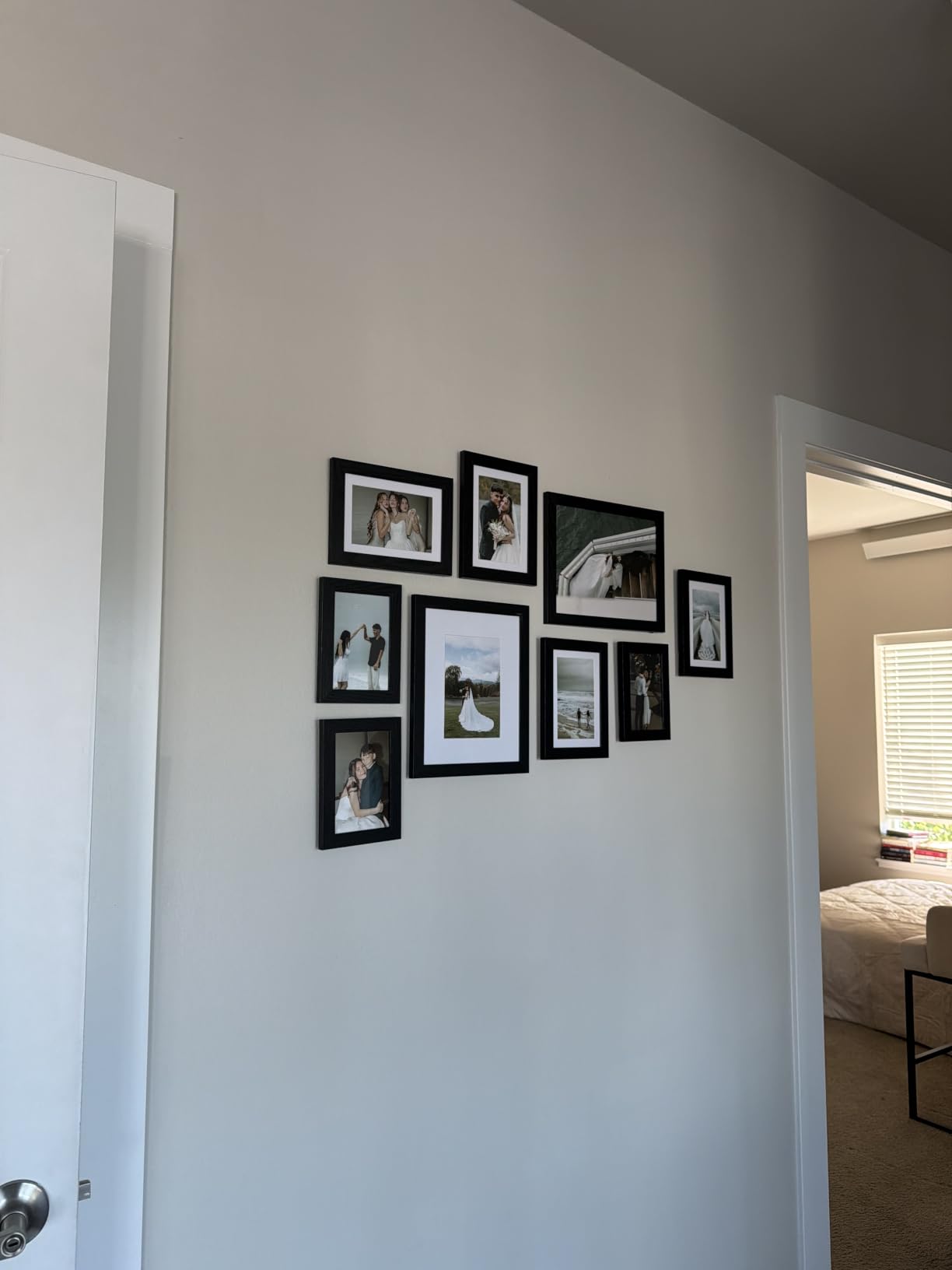 Vittanly 15 Pack Picture Frames Collage Wall Decor for Mounting or Tabletop Display, Gallery Frame Set for Family, Multi Sizes Including 3pcs 8x10, 6pcs 5x7, 6pcs 4x6, Black customer photo 1