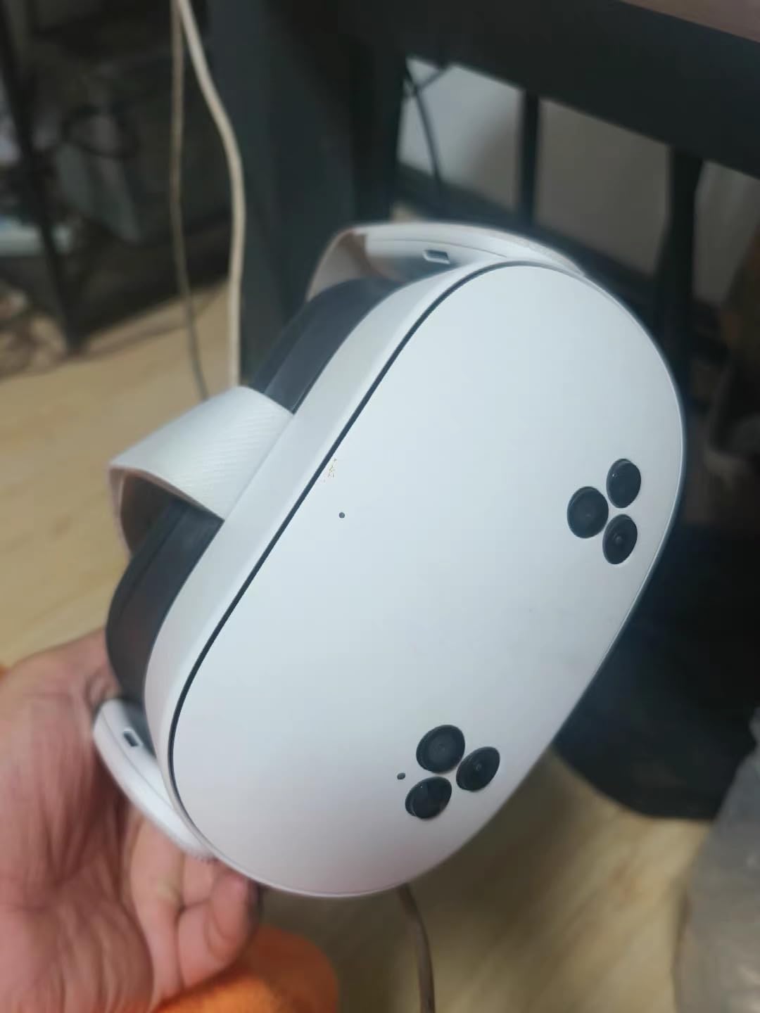 Quest 3S 128GB | VR Without Wires - Gorilla Tag Cardboard Monkenaut Bundle - Amazon Exclusive customer photo 2