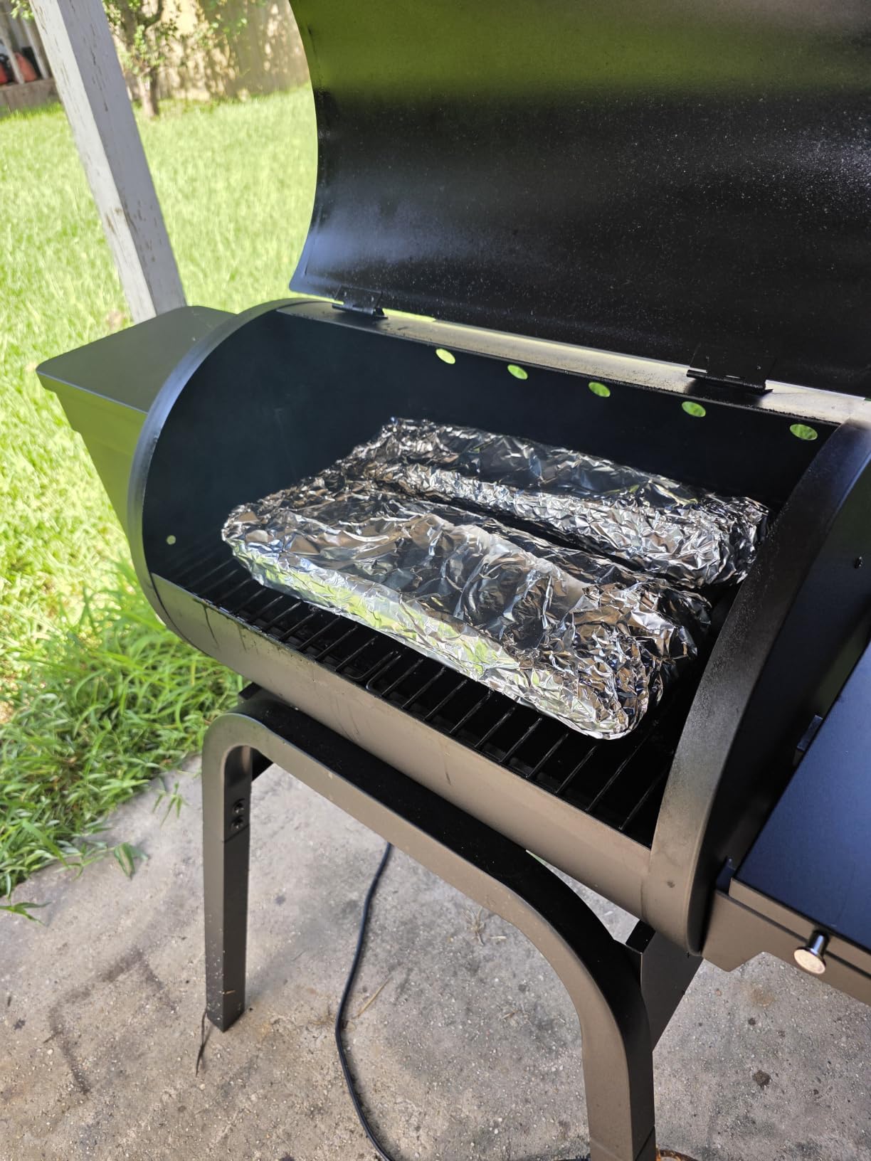 Brisk It Zelos-450 Wood Pellet Grill & Smoker, 450 Sq In, WiFi and A.I. | 7-in-1 BBQ Versatility With Waterproof Cover, App Control, Auto Cooking, PID Controller, Meat Probe customer photo 2