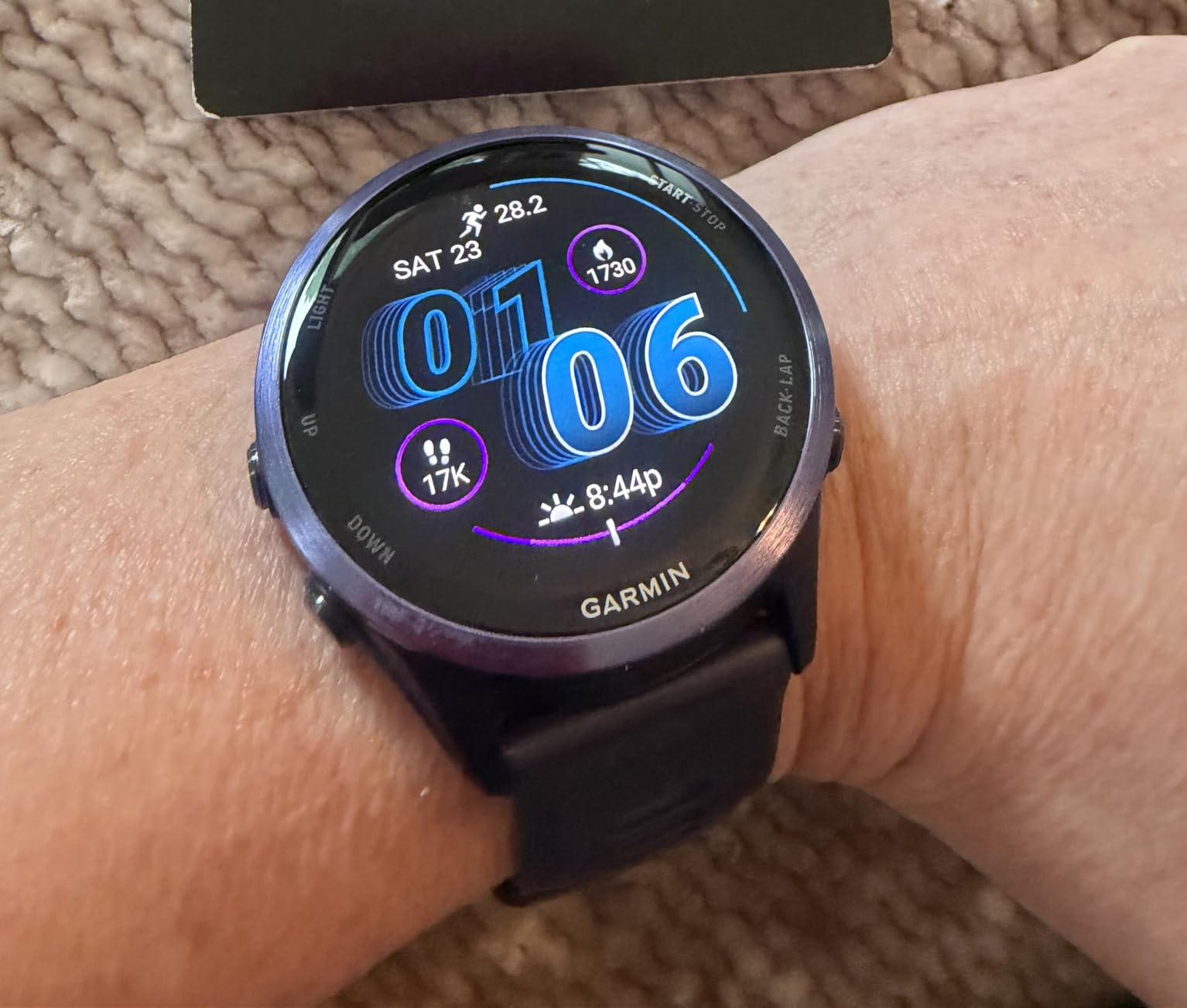 Garmin Forerunner 570, 47mm, Aluminum, Black | Advanced GPS Running & Triathlon Smartwatch, AMOLED Display, Training & Recovery Features customer photo 2