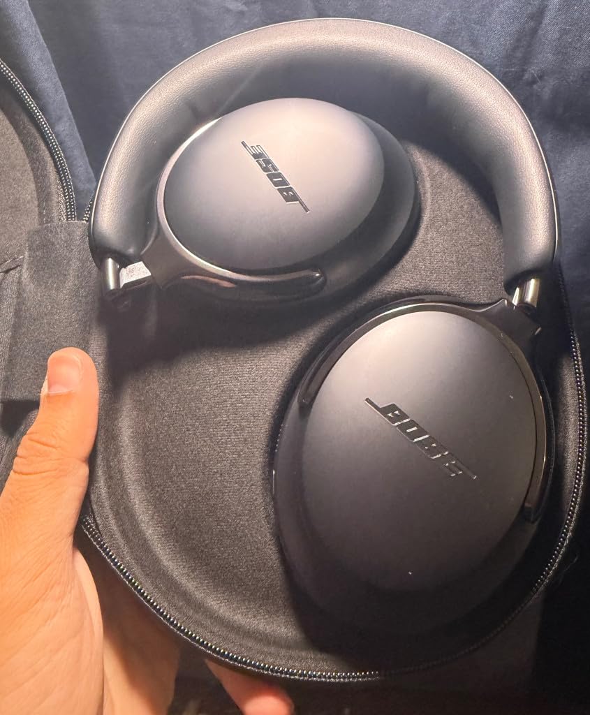 Bose QuietComfort Ultra Bluetooth Headphones (2nd Gen), Wireless Headphones with Spatial Audio, Over Ear Noise Cancelling with Mic, Driftwood Sand customer photo 2