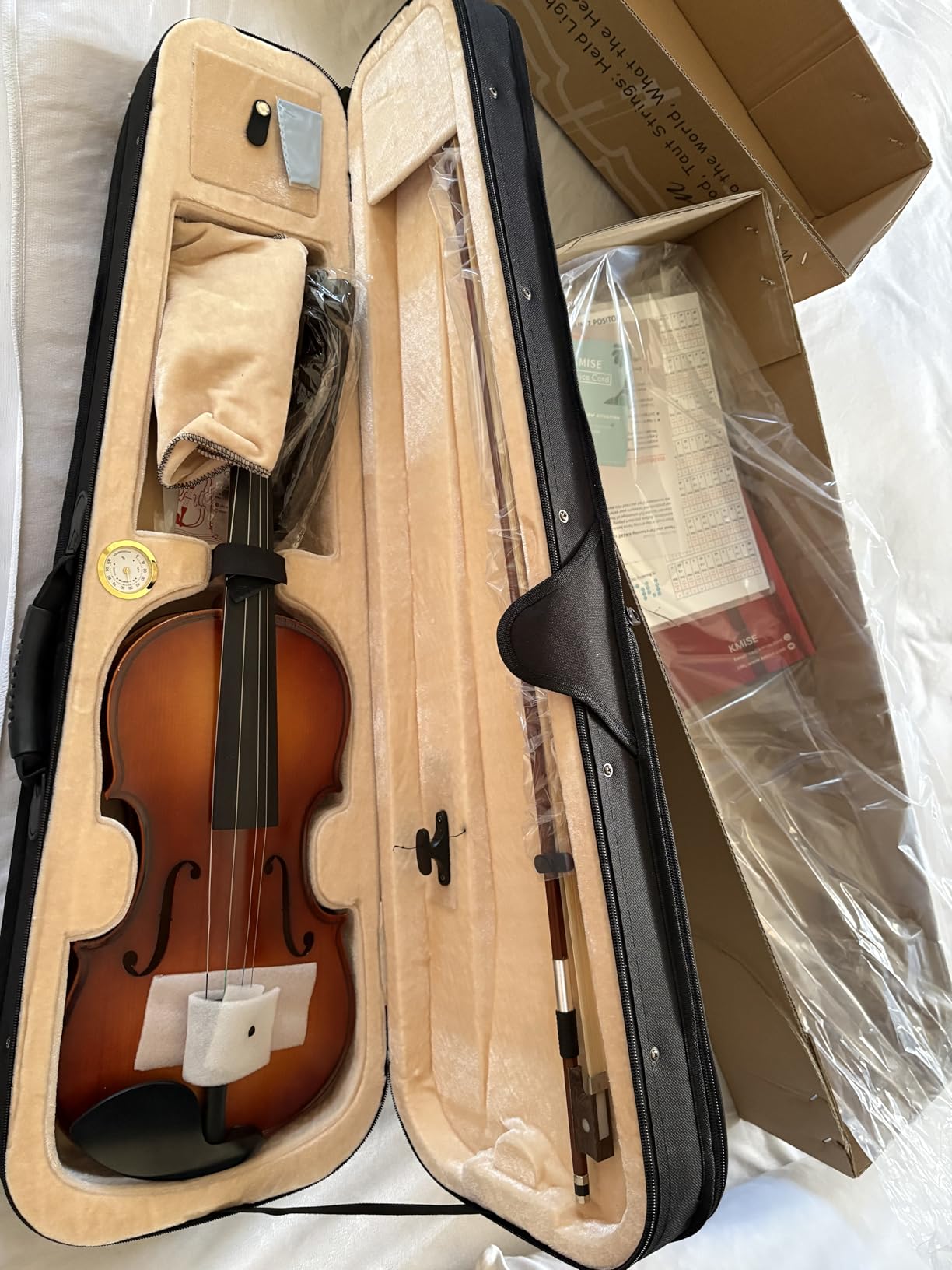 Kmise Violin 4/4 Full Size Starter Kit for Students Beginners Adults, Quality Ebony Acoustic Fiddle Set with Hard Case, Bow, Rosin, Extra Strings, Shoulder Rest, Guide & Chart customer photo 1