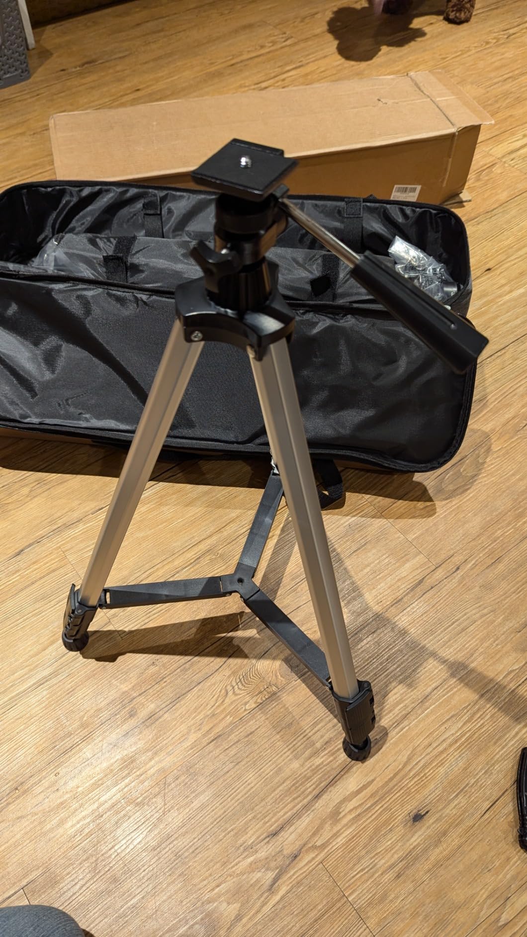 MEEZAA Telescope for Adults & Kids, 80mm Aperture 500mm Refractor | Portable Travel Telescopes, for Astronomy Beginners and Family Stargazing, with Tripod, Stickers, Phone Adapter, Backpack customer photo 2