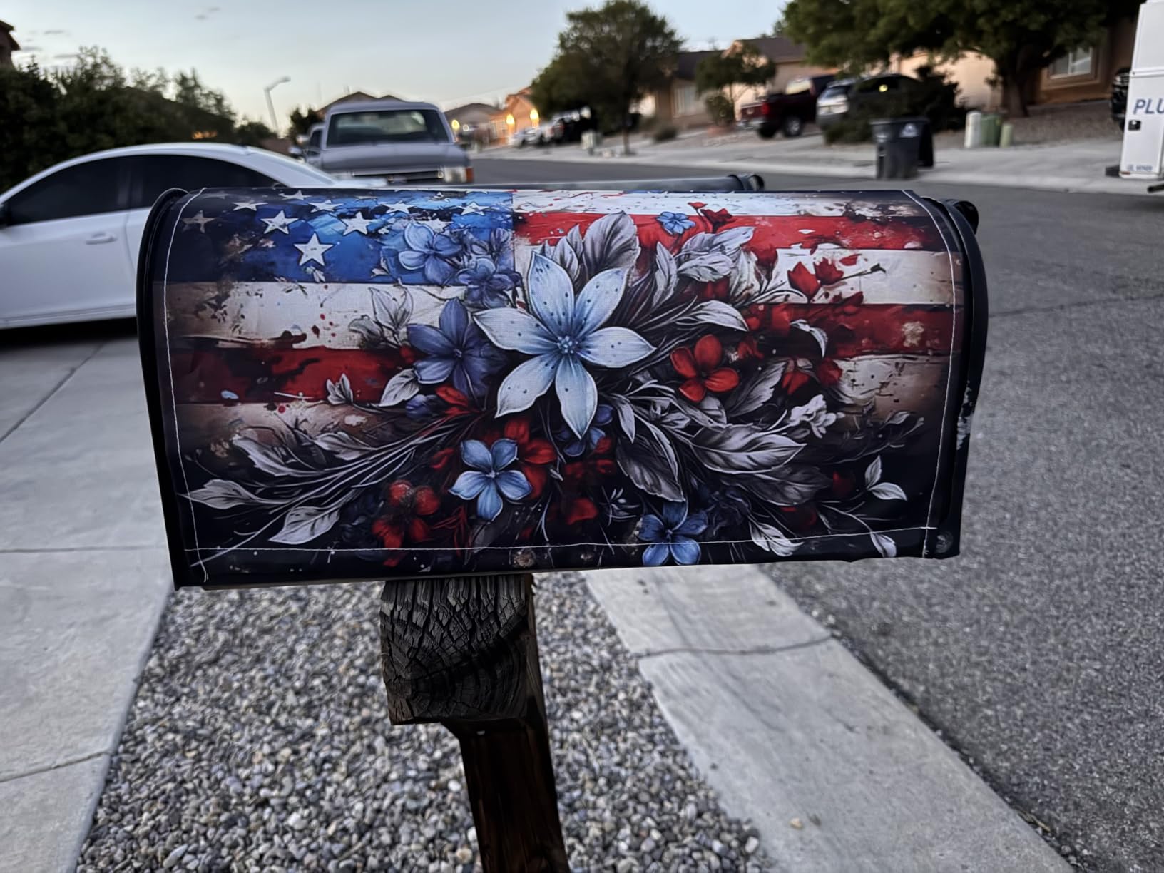 Patriotic American Flag Magnetic Mailbox Cover 18