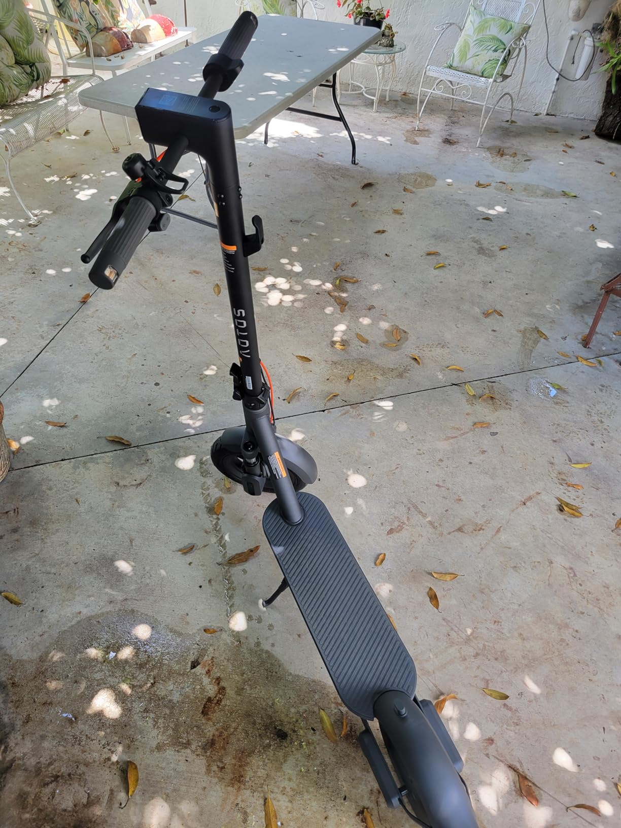 AOTOS Electric Scooter for Adults, 20 MPH, 44/28 Miles Range, 750W/650W Peak Motor, 12