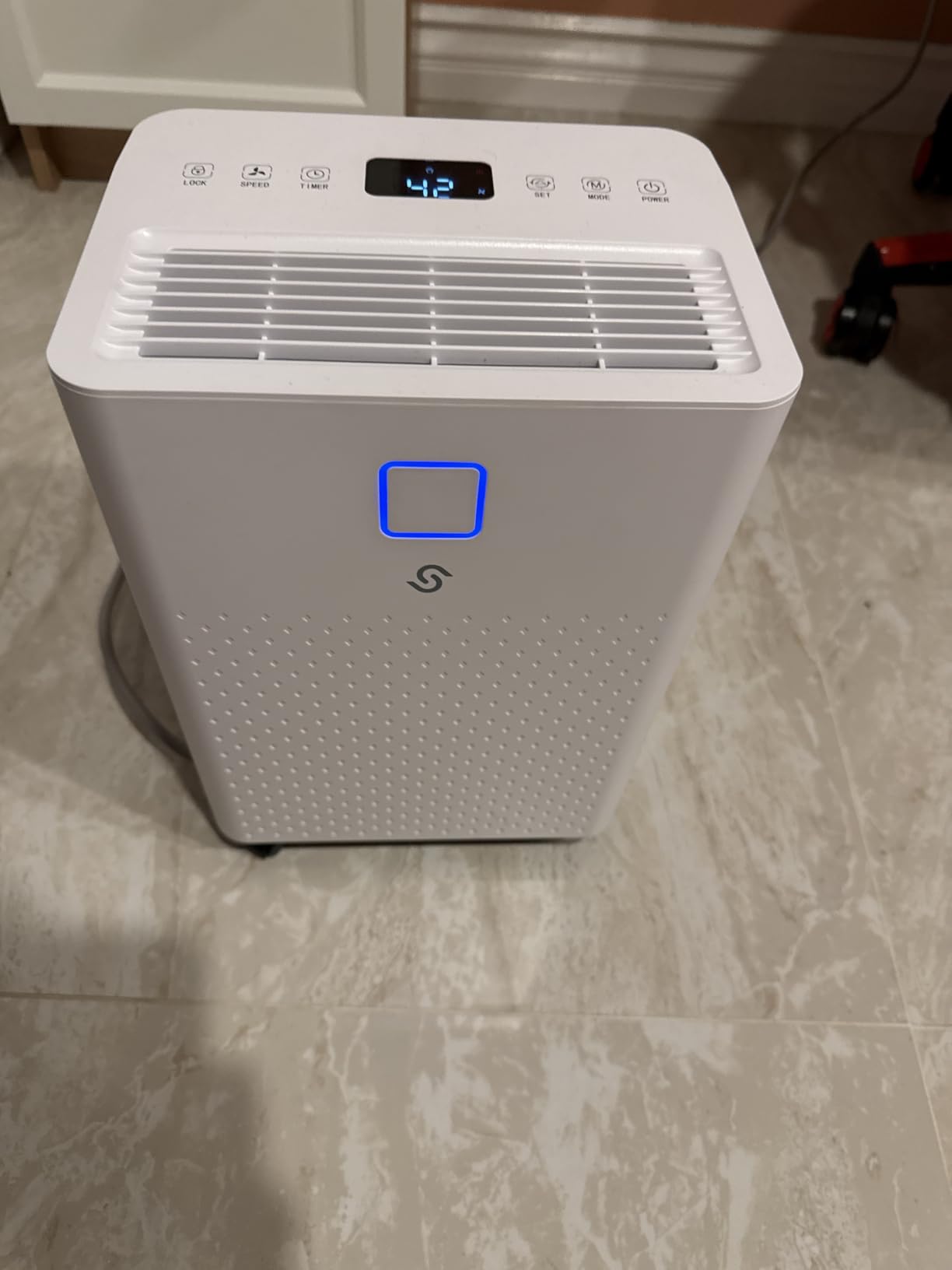 HUMILABS 1600 sq. ft. Dehumidifier for Basement, 21 Pint Dehumidifier for Home with Drain Hose, Auto Modes, 24H Timer, Child Lock, 37dB customer photo 2