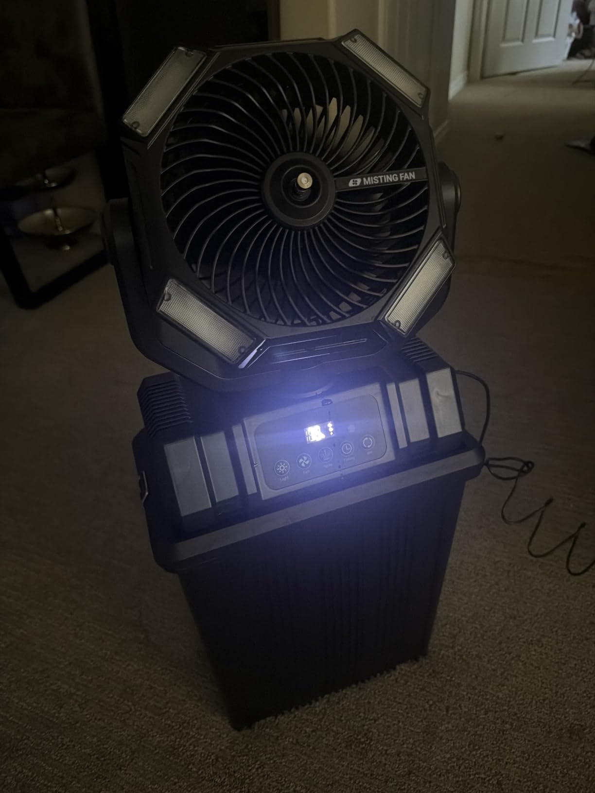 40000mAh Misting Fans for Outside, 15L Portable Outdoor Cooling Fan with Auto Oscillation, LED Light, Timer, Rechargeable Battery Powered Mister Fan for Camping, Beach, Patio customer photo 1