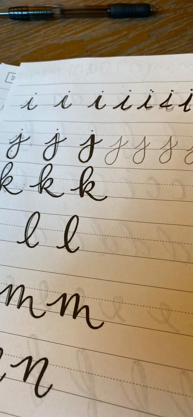 Hand Lettering and Modern Calligraphy for Kids: A Fun Step by Step Guide and Practice Workbook for Beginners and Children Ages 8 and up customer photo 2