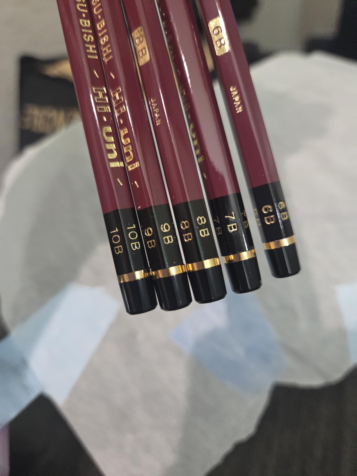 Uni Hi-Uni Wooden Pencil Art Set - 10B to 10H - Box of 22 (HUAS) customer photo 2