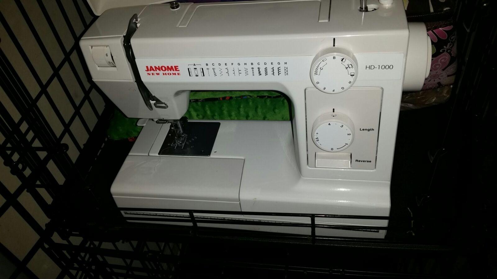 Janome HD1000 Heavy-Duty Sewing Machine with 14 Built-In Stitches | 14 Built-In Stitches customer photo 1