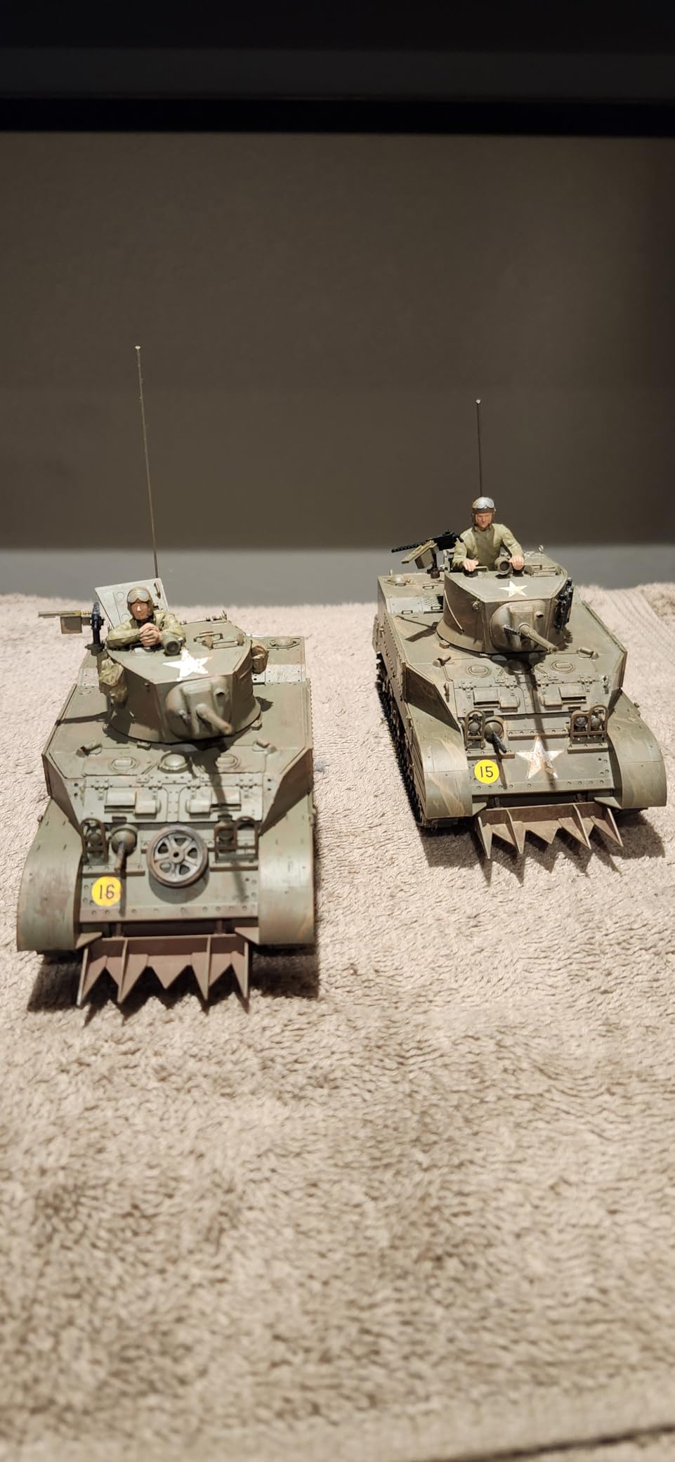 Tamiya 35313 1/35 US Light Tank M5A1 Plastic Model Kit customer photo 1