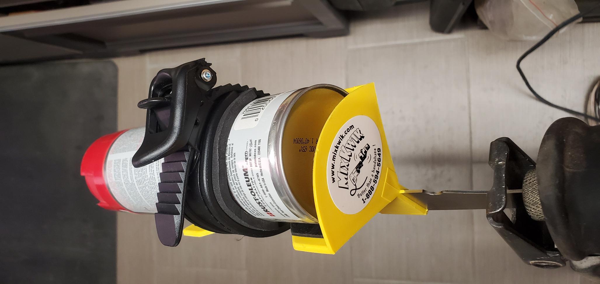 Professional Spray Paint Can Shaker & Mixer, Reciprocating Saw Attachment Fits All Aerosol Sizes, USA Made customer photo 2