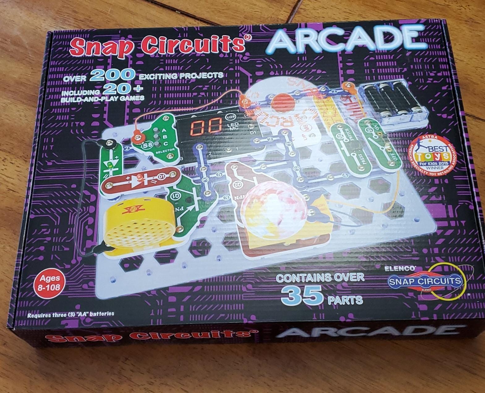 Snap Circuits “Arcade”, Electronics Exploration Kit, Stem Activities for Ages 8+, Full Color Project Manual (SCA-200) customer photo 1