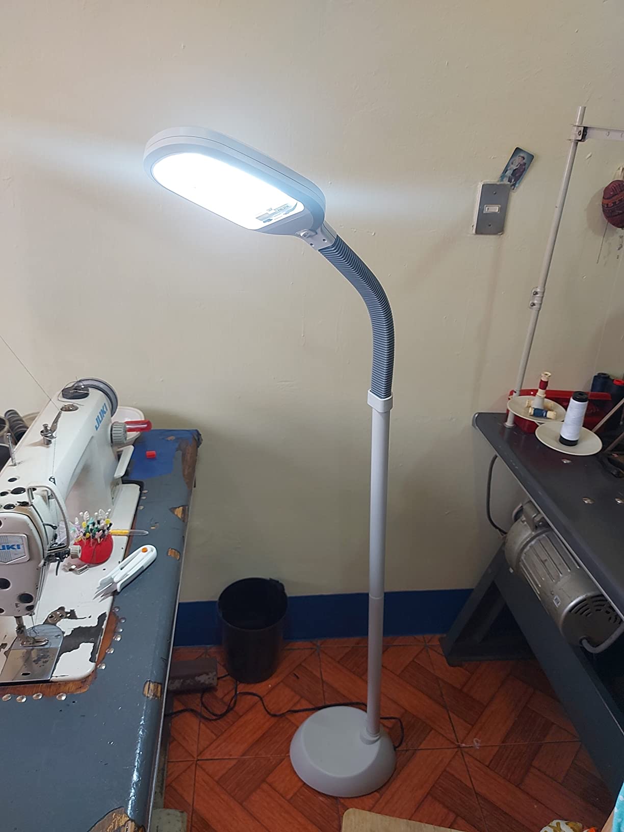 Kenley Natural Daylight Floor Lamp with Adjustable Gooseneck customer photo 1