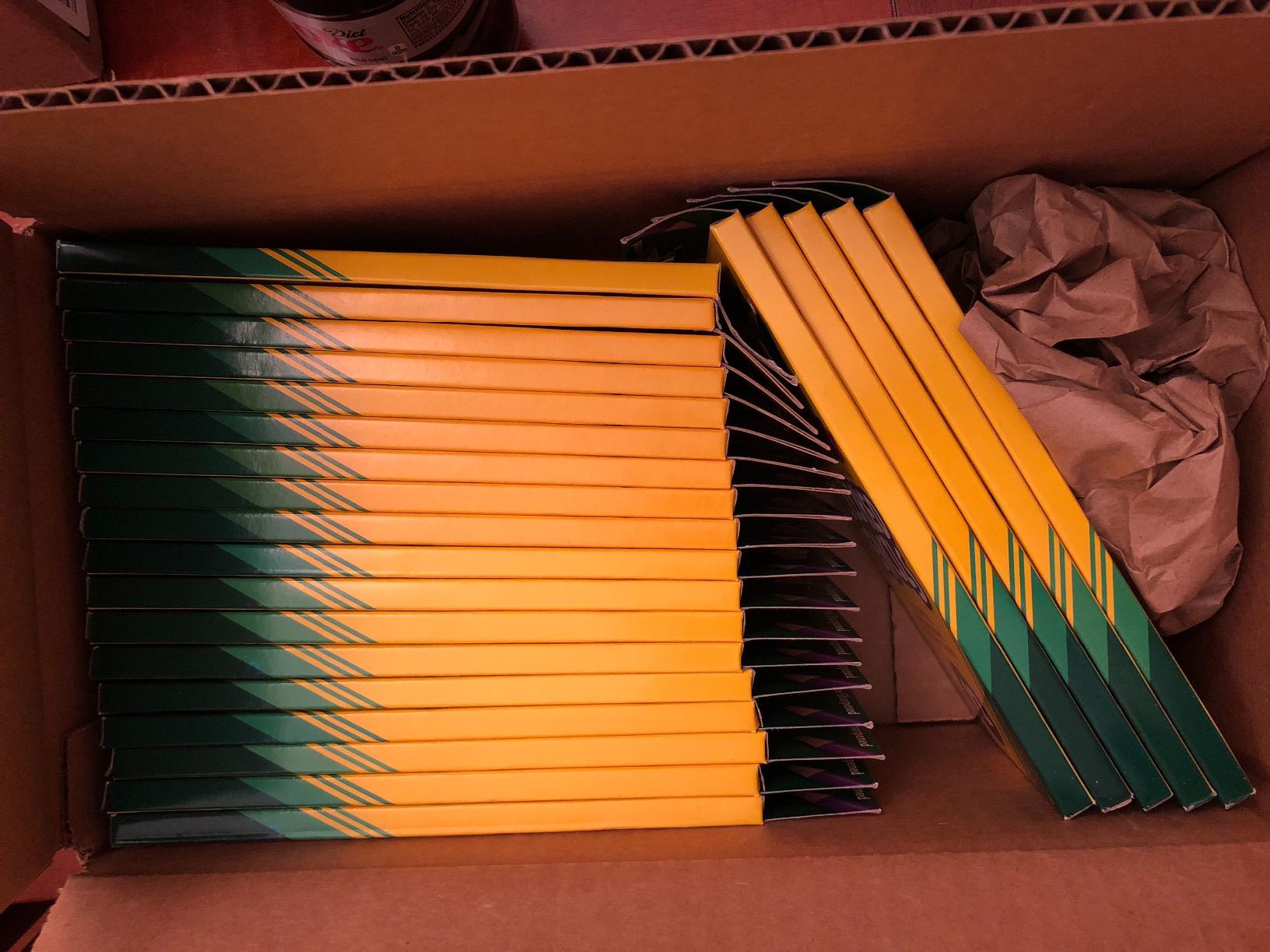 Crayola Bulk Colored Pencils for Kids (24pk), Teacher Classroom Must Haves, School Supplies for Preschool & Kindergarten, 12 Colors customer photo 2