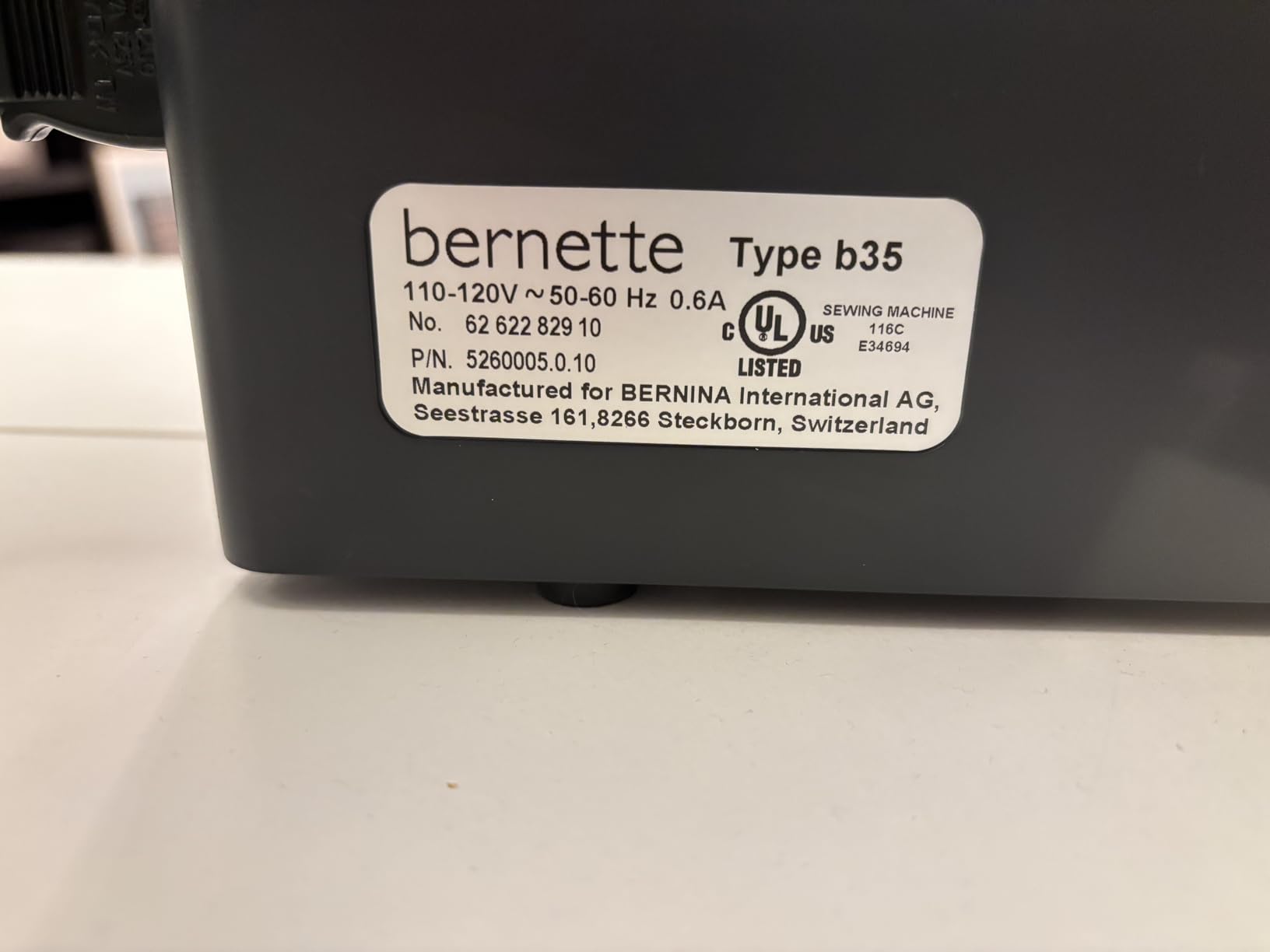 Bernette B35 Sewing Machine Swiss Design with 23 Stitches, 7 Presser Feet, Automatic Buttonhole, Quilting, Heavy-Duty Build, LED Light, Portable customer photo 2