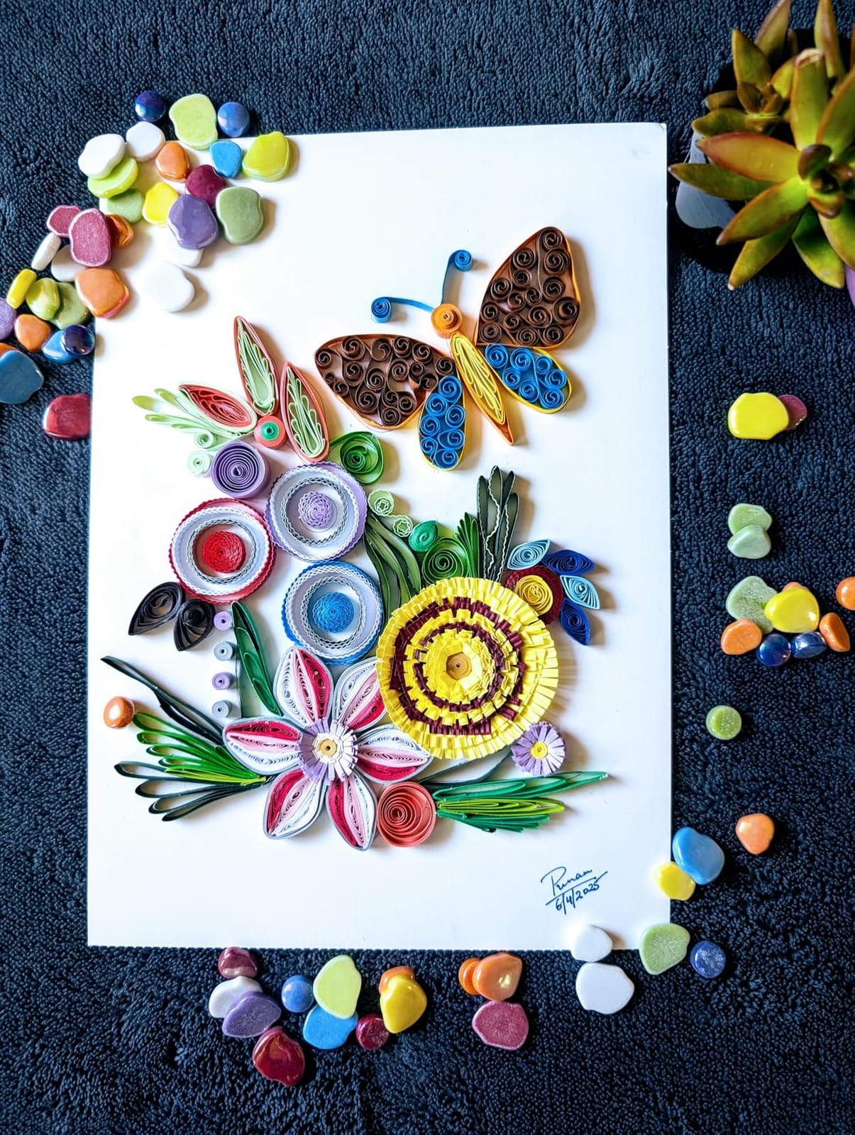 YURROAD All-in-One Paper Quilling Kit, 1860 Paper Strips, 22 Quilling Tools customer photo 2