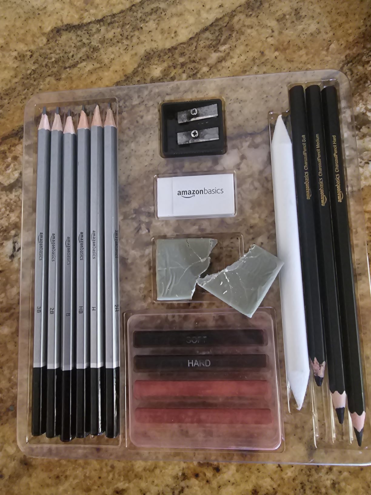 Amazon Basics Sketching and Drawing Art Pencil Kit, 17-Piece Set for Artists, Drawing Supplies with Pencils, Charcoal, Erasers, Sharpener for Shading, Black, White customer photo 2