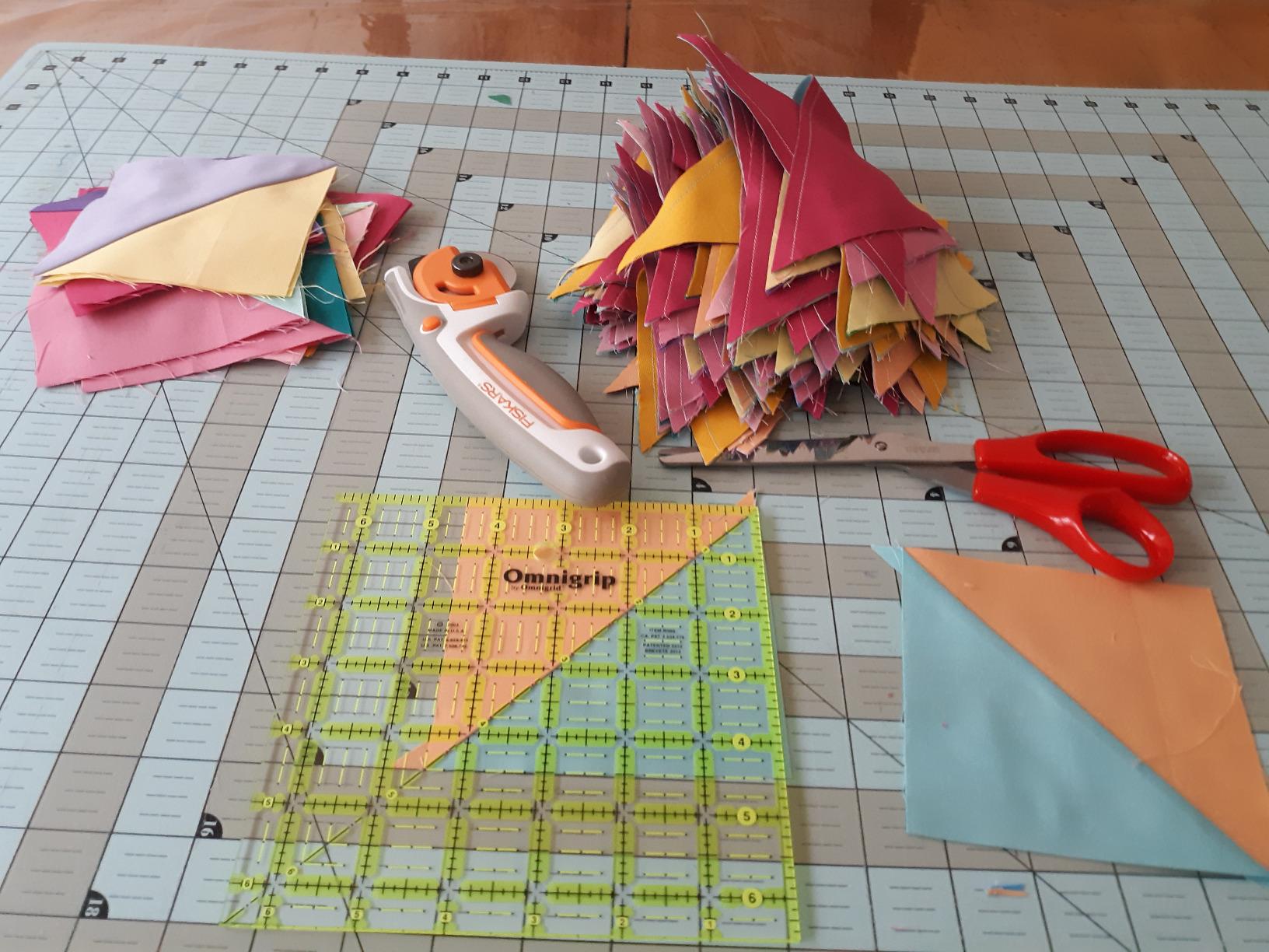 Connecting Threads Triangle Lap Throw Quilt Sewing Kit for Beginners customer photo 2