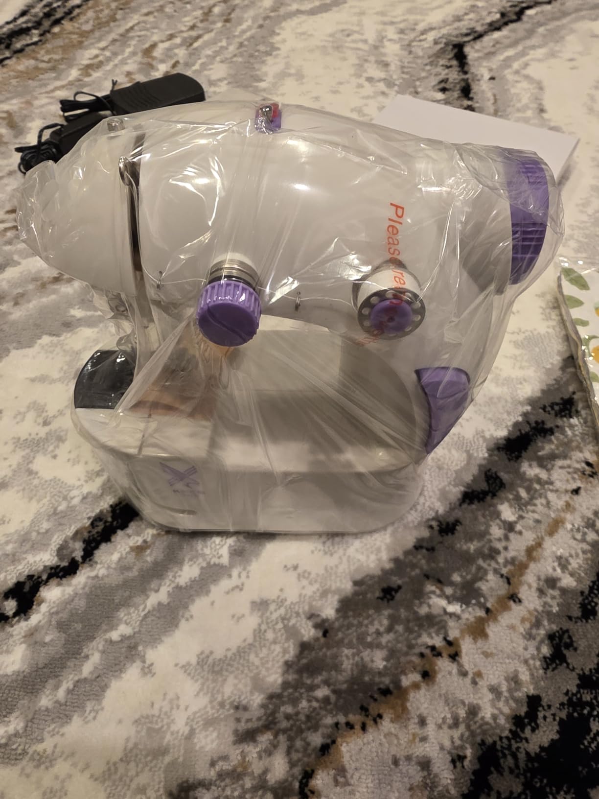Sewing Machine for Beginners with Fabrics&Finger Guard, Mini Size customer photo 2