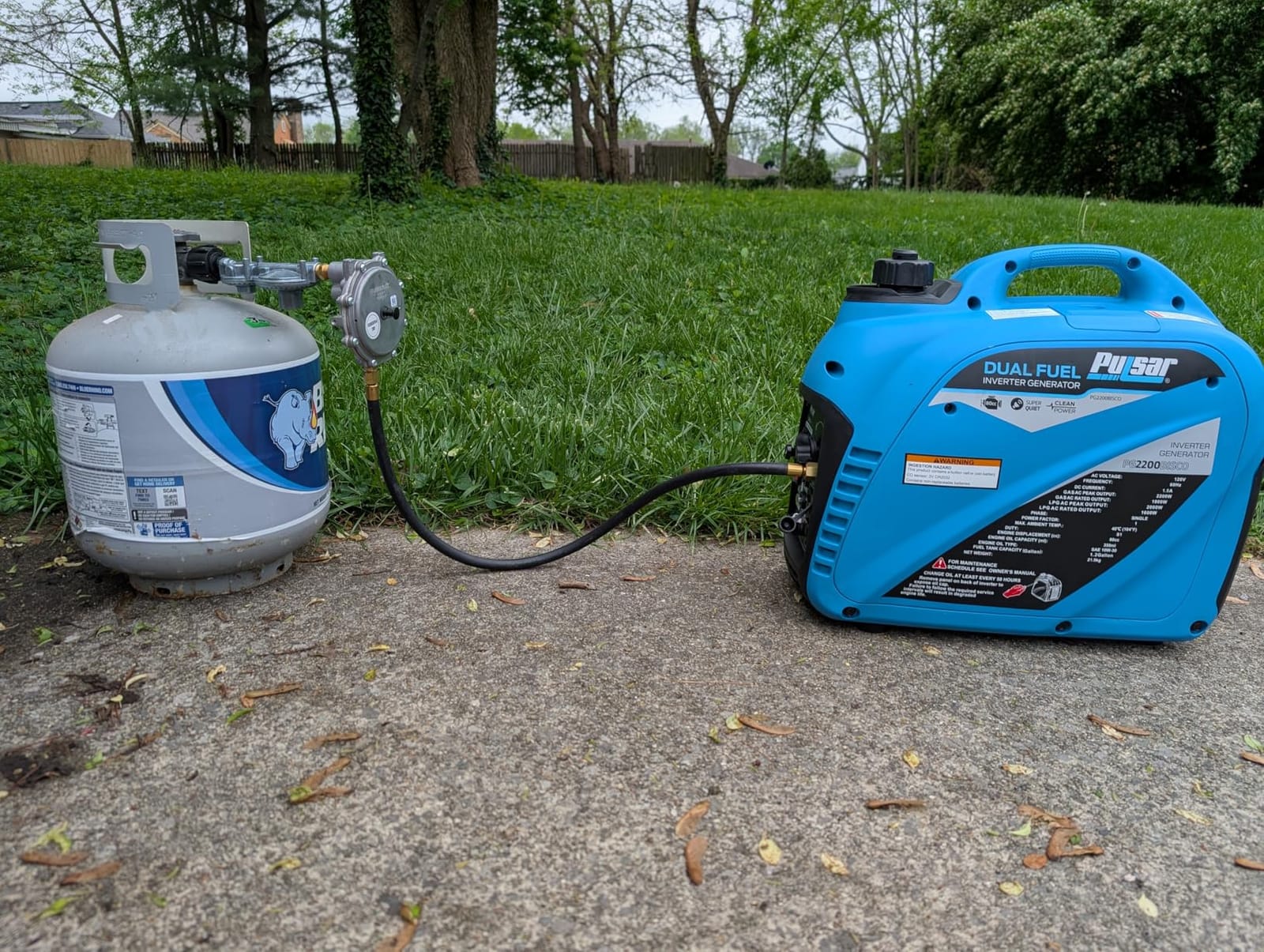 Pulsar 2,200W Portable Dual Fuel Quiet Inverter Generator with USB Outlet & Parallel Capability, CARB Compliant, PG2200BiS customer photo 1
