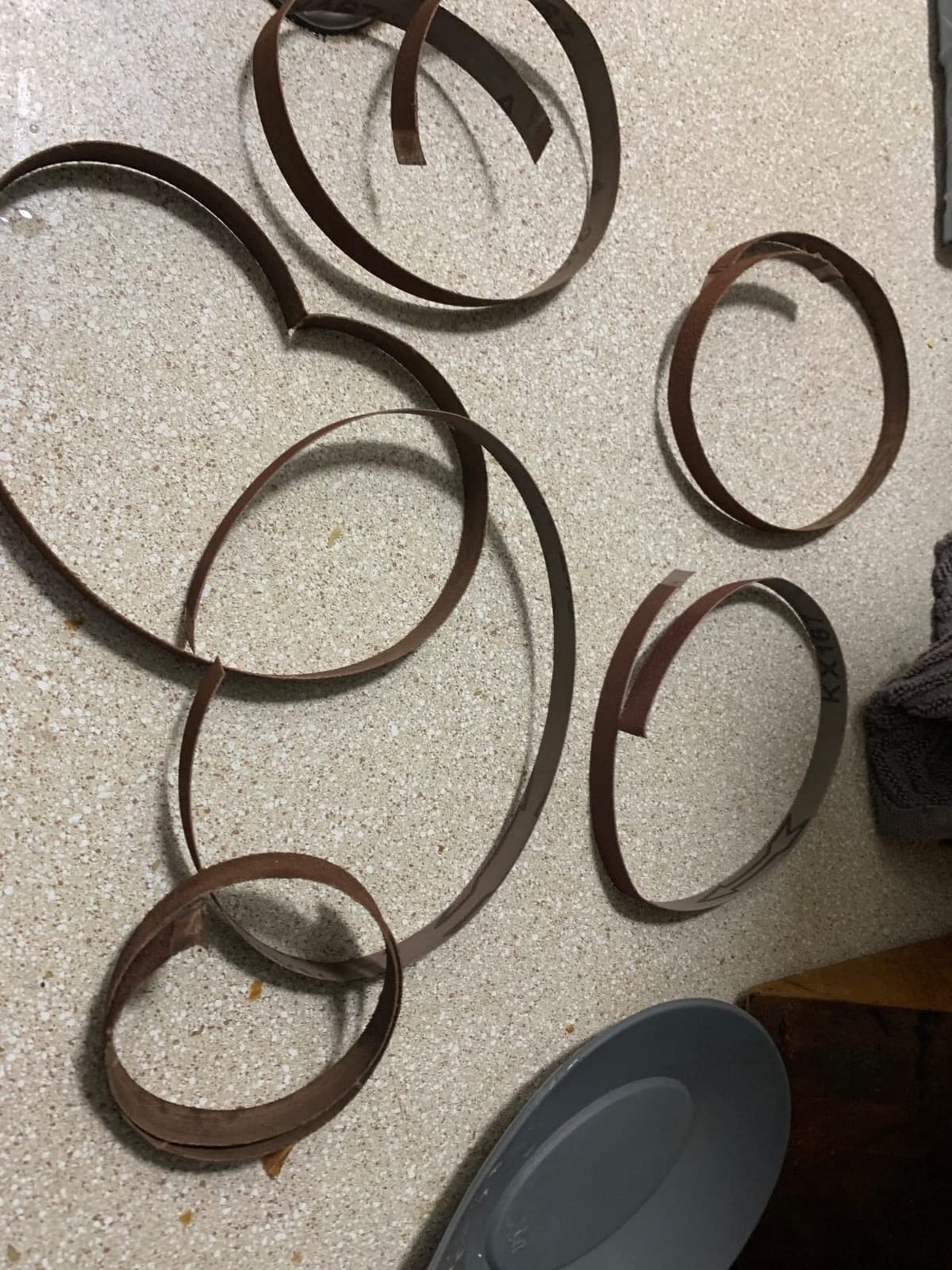 1/2 Inch x 18 Inch Sanding Belts, 4 Each of 60/80/120/180/240 Grits, Belt Sander Tool for Woodworking, Metal Polishing, 20 Pack Aluminum Oxide Sanding Belt customer photo 1