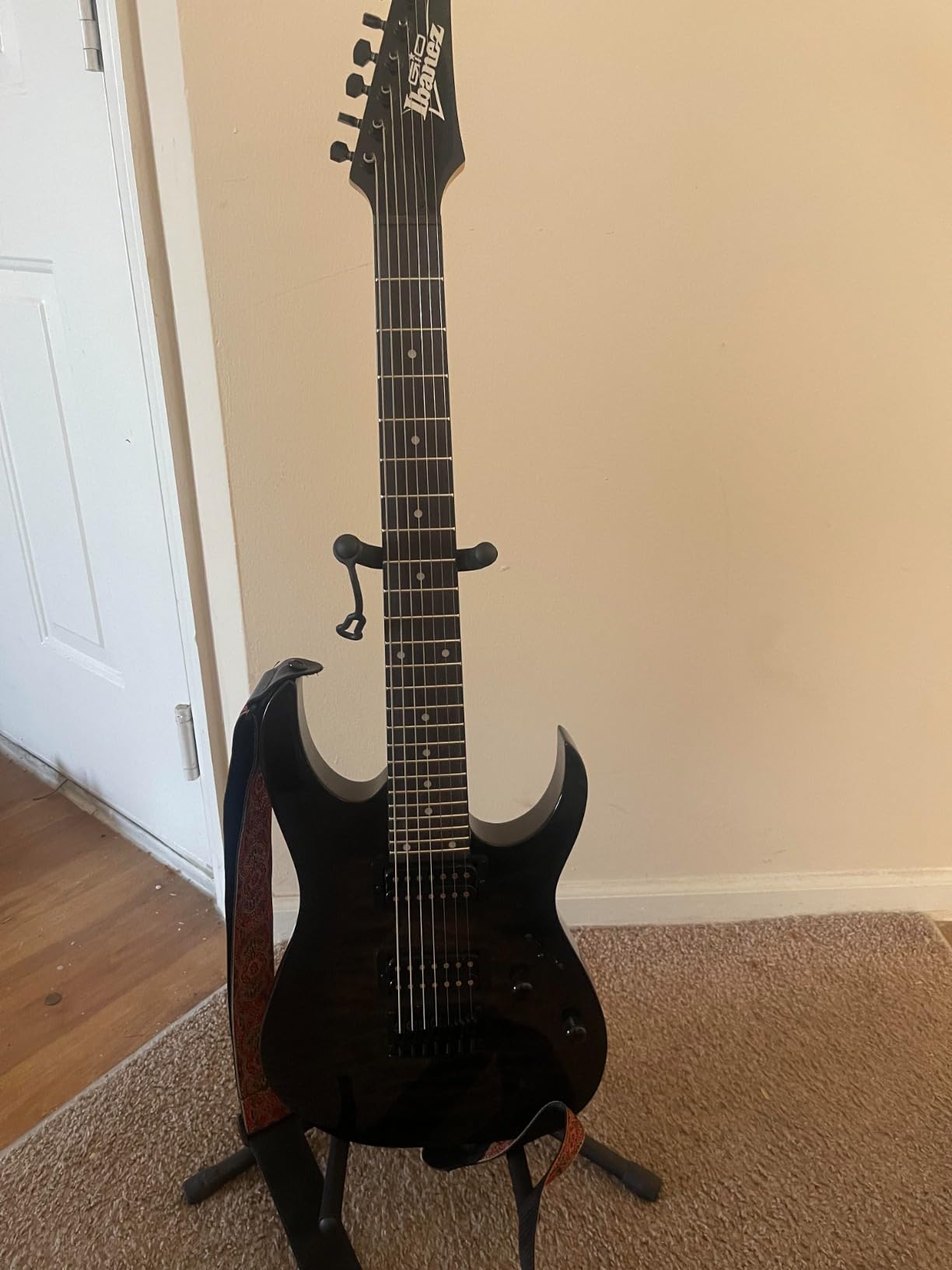 Ibanez Gio GRG7221QA 7-String - Transparent Black Sunburst customer photo 2