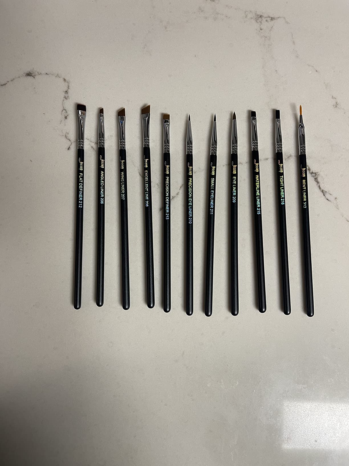Jessup Eyeliner Brush Set, Professional Eye Liner Makeup Brushes 11pcs, Angled Flat Definer Ultra Fine Bent Pencil Point Eyeliner Brushes for Precision Liner, T324 customer photo 1