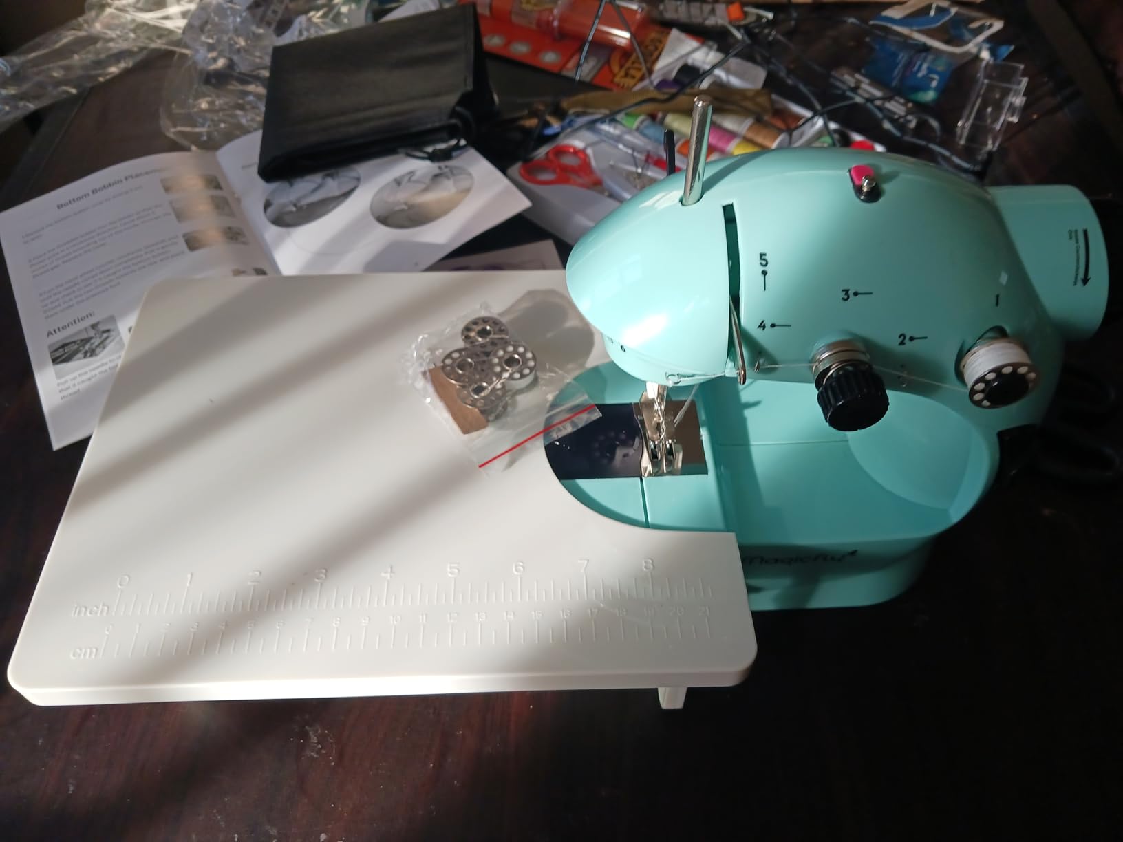 Magicfly Mini Sewing Machine with Extension Table, Dual Speed Portable Sewing Machine for Beginners with Light, Sewing Kit for Household Use, Blue customer photo 1