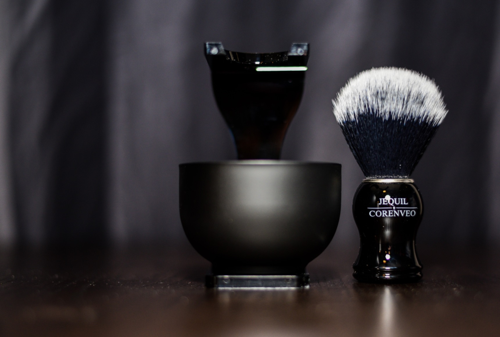 JEQUIL&CORENVEO Men's Shaving Brush Set, 3pcs Synthetic Shaving Brush with Acrylic Stand and Steel Bowl customer photo 1