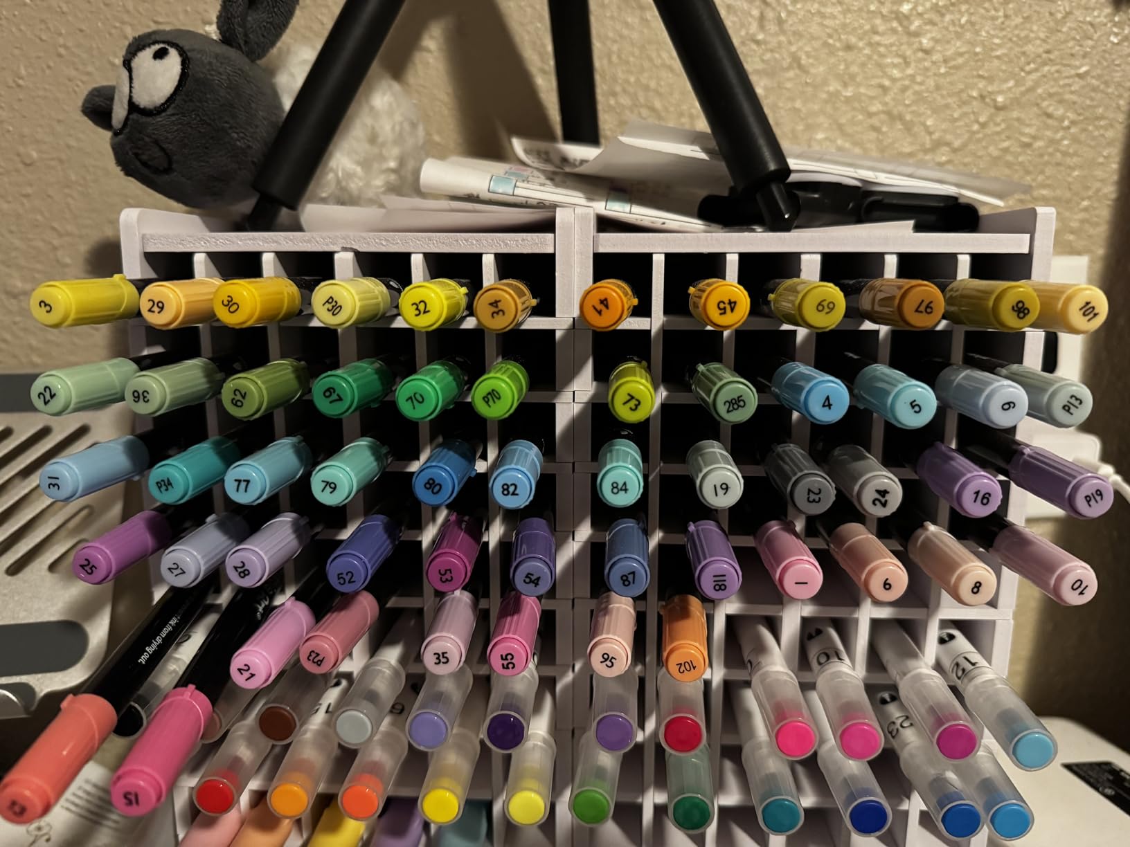 Shuttle Art Dual Tip Brush Marker Pens 30 Colors Water-based Ink customer photo 1