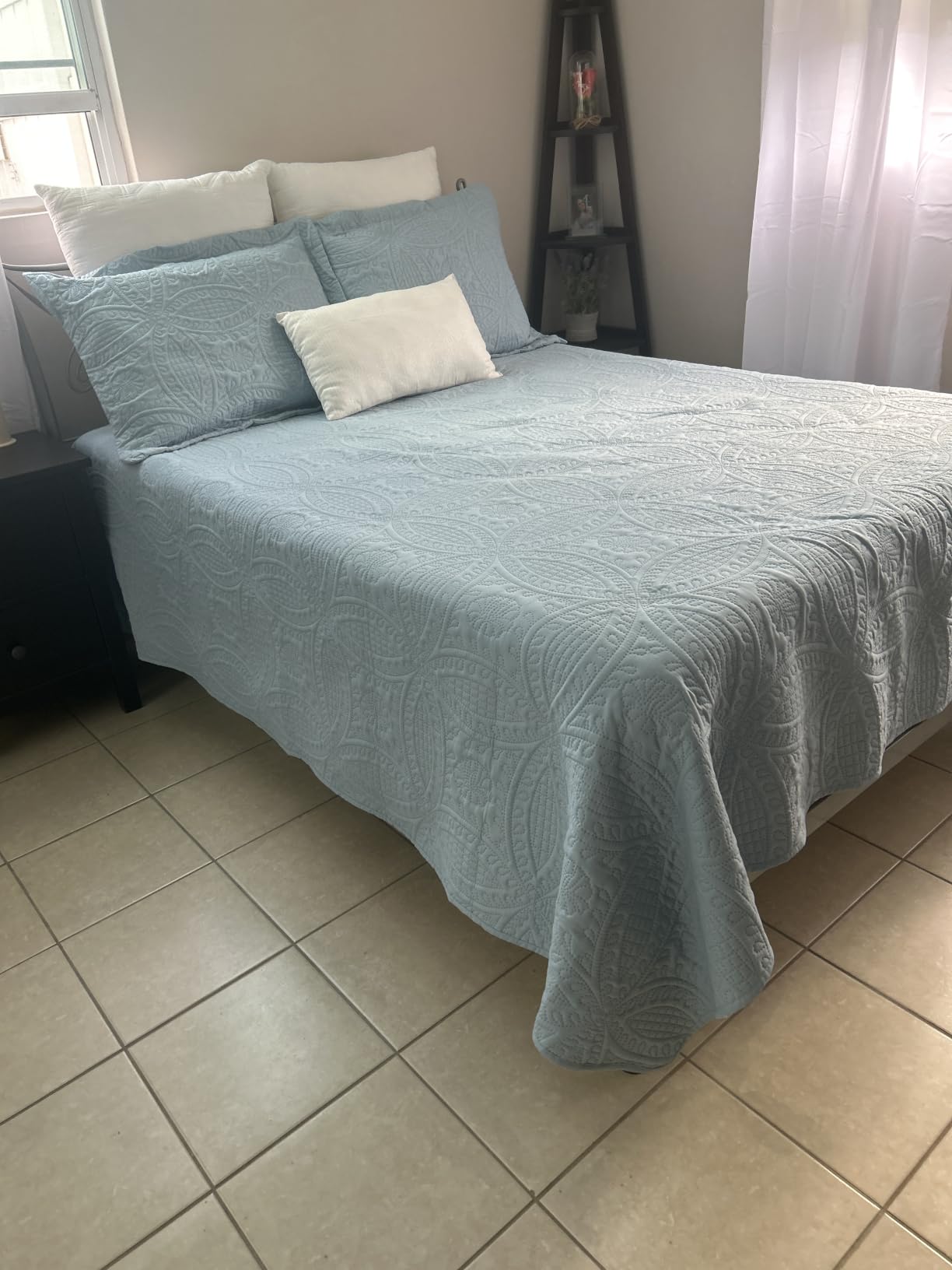 Love's cabin Quilts for Queen Bed Blue Bedspreads - Soft Bed Summer Lightweight Bedspread Comforter - Modern Style Coin Pattern Coverlet for All Season - 3 Pieces (1 Quilt, 2 Pillow Shams) customer photo 1
