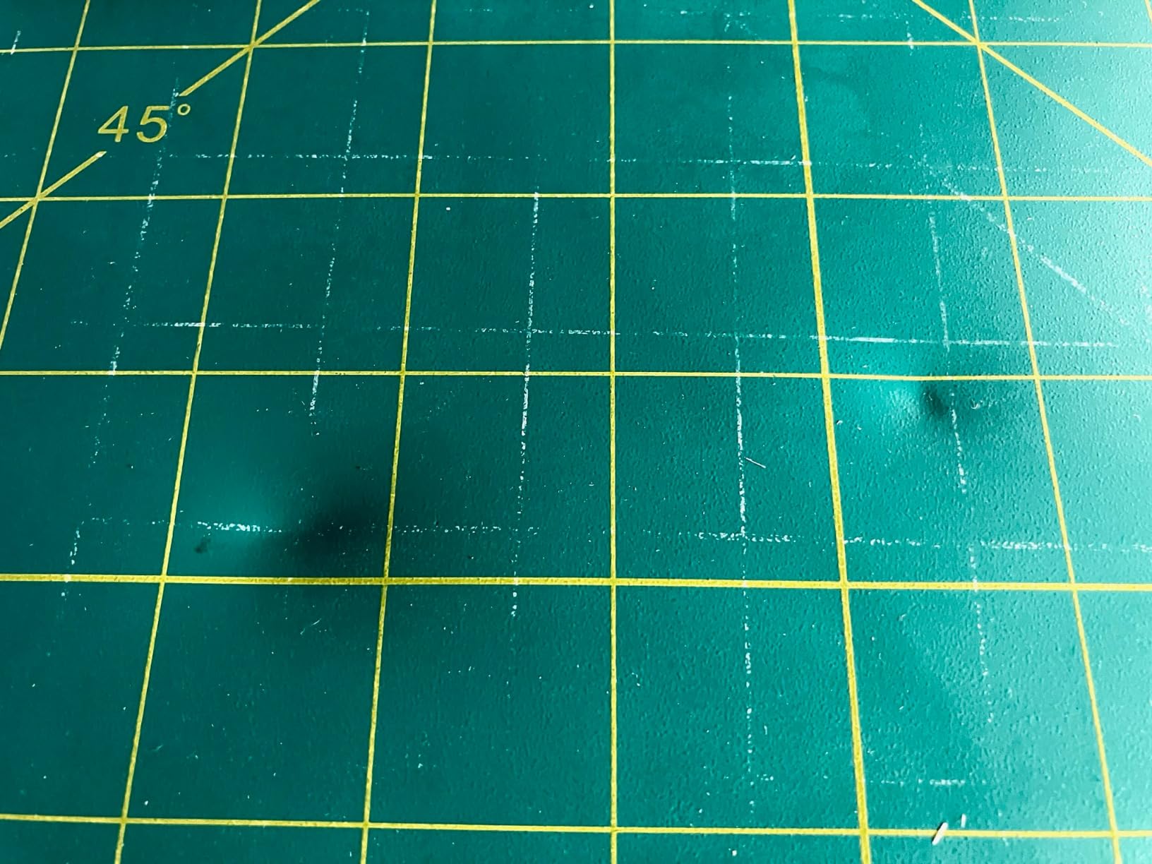 ArtAt Self Healing Cutting Mat: 24 x 36 inch Green Large 5-Ply Double-Sided Durable Non-Slip PVC Cutting Mat for Sewing Quilting Scrapbooking Art & Crafts projects… customer photo 2