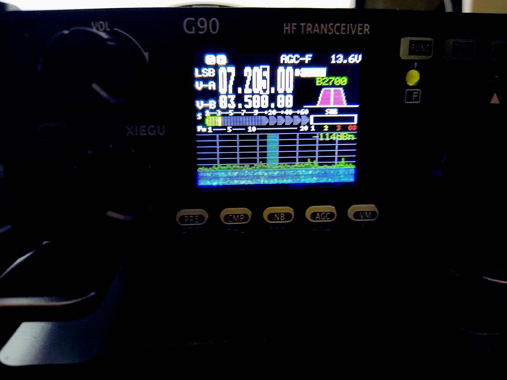 Xiegu G90 HF Radio Transceiver 20W SSB/CW/AM/FM SDR Structure with Built-in Auto Antenna Tuner customer photo 2