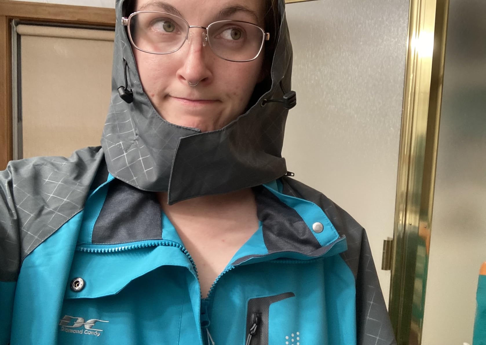 DC Diamond Candy Women's Lightweight Waterproof Hooded Rain Jacket customer photo 1