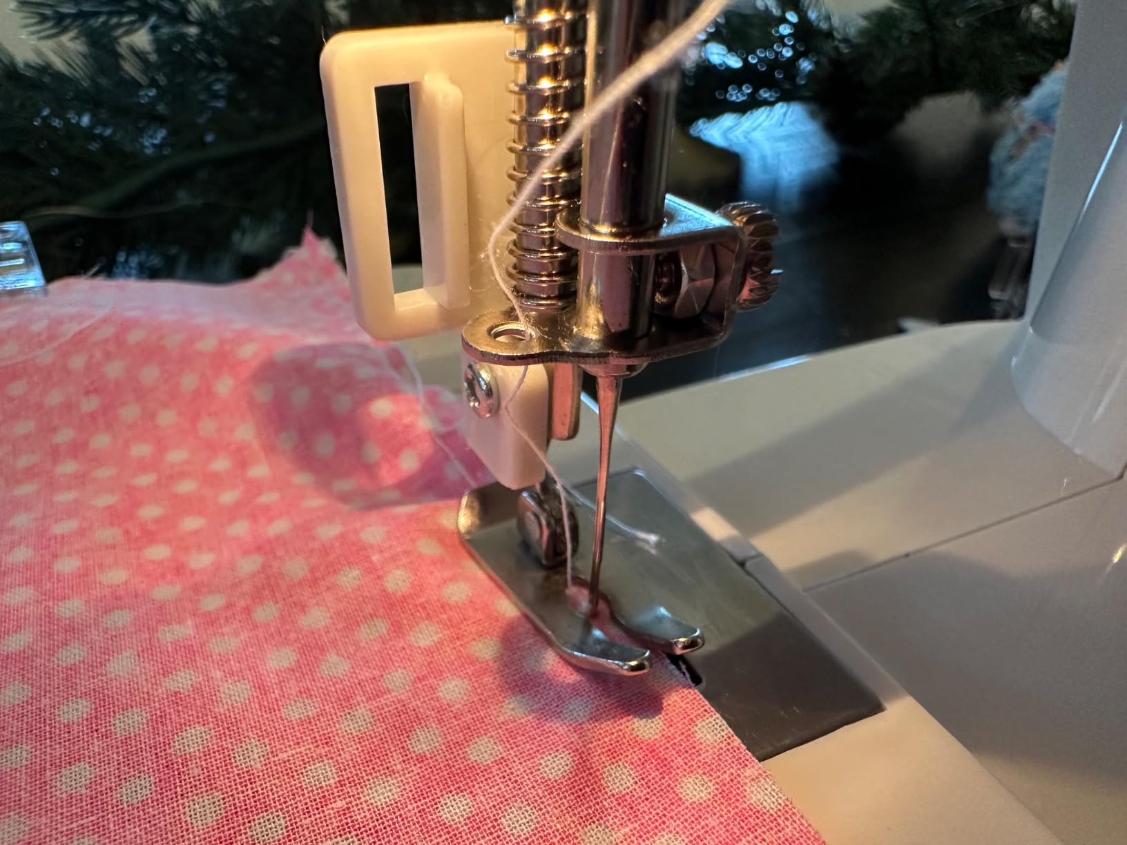 CraftBud Mini Sewing Machine for Beginners, Adults and Kids Sewing Machine customer photo 2