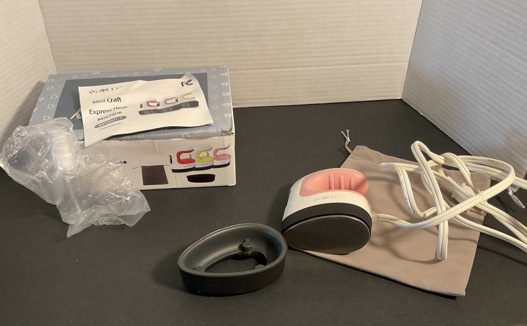 Mini Heat Press Machine, Mini Irons for Crafts,Portable Heat Press Easy for T-Shirts, Shoes, Hats and Small HTV Vinyl Projects Transfer(Pink) customer photo 1