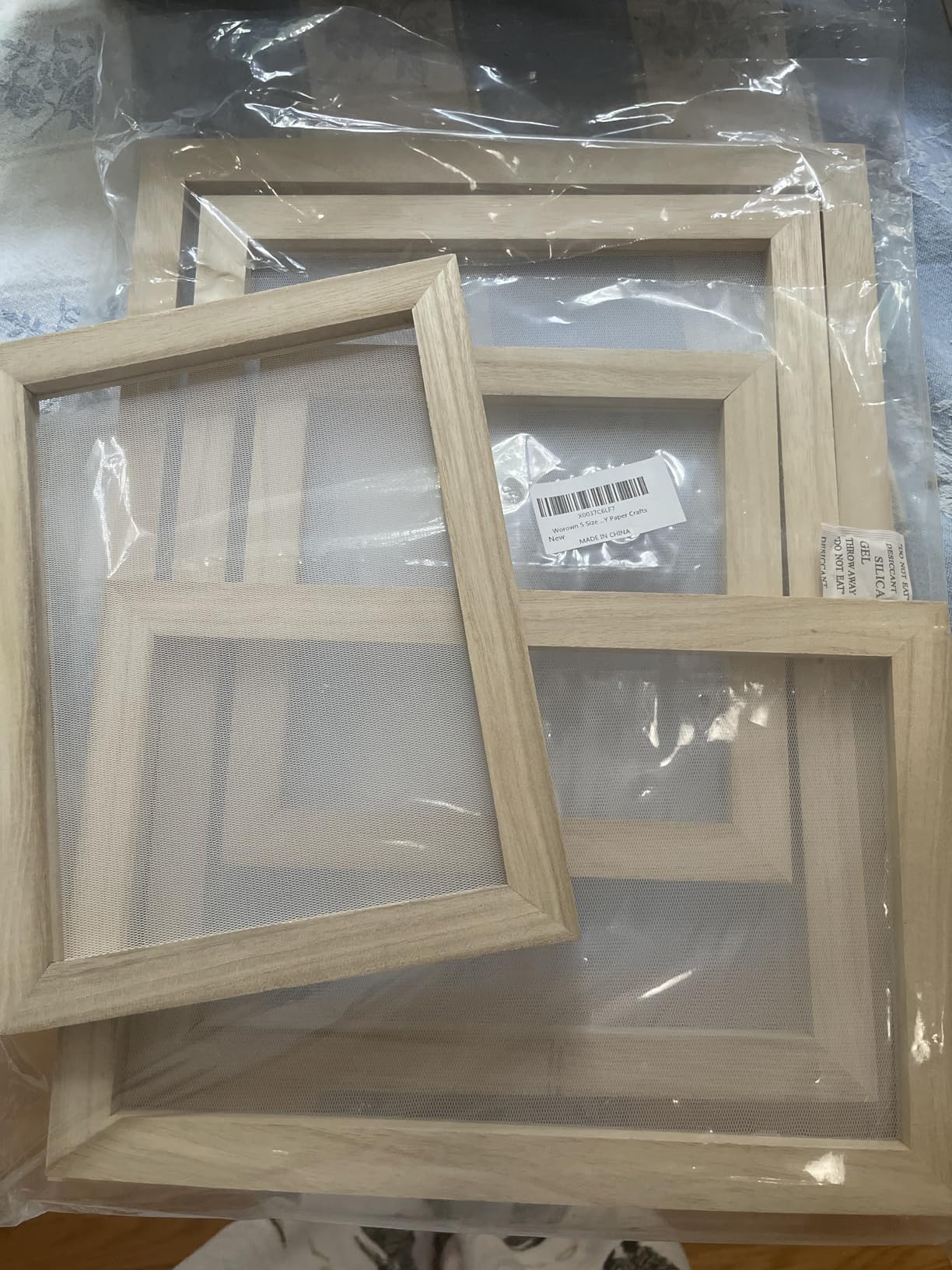 Worown 5 Different Size Wooden Paper Making Screens, PaperMaking Mold and Deckle, Paper Making Frames for DIY Crafts customer photo 1
