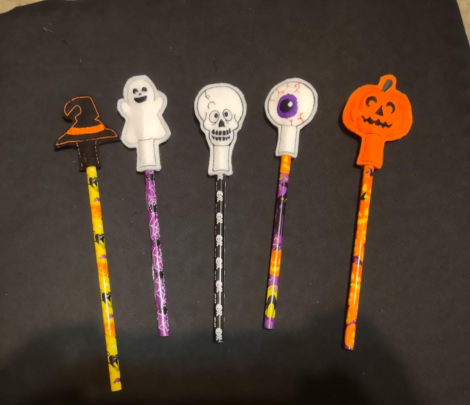 100PCS Halloween Pencils Bulk with Erasers for Kids Halloween Party Favors customer photo 1