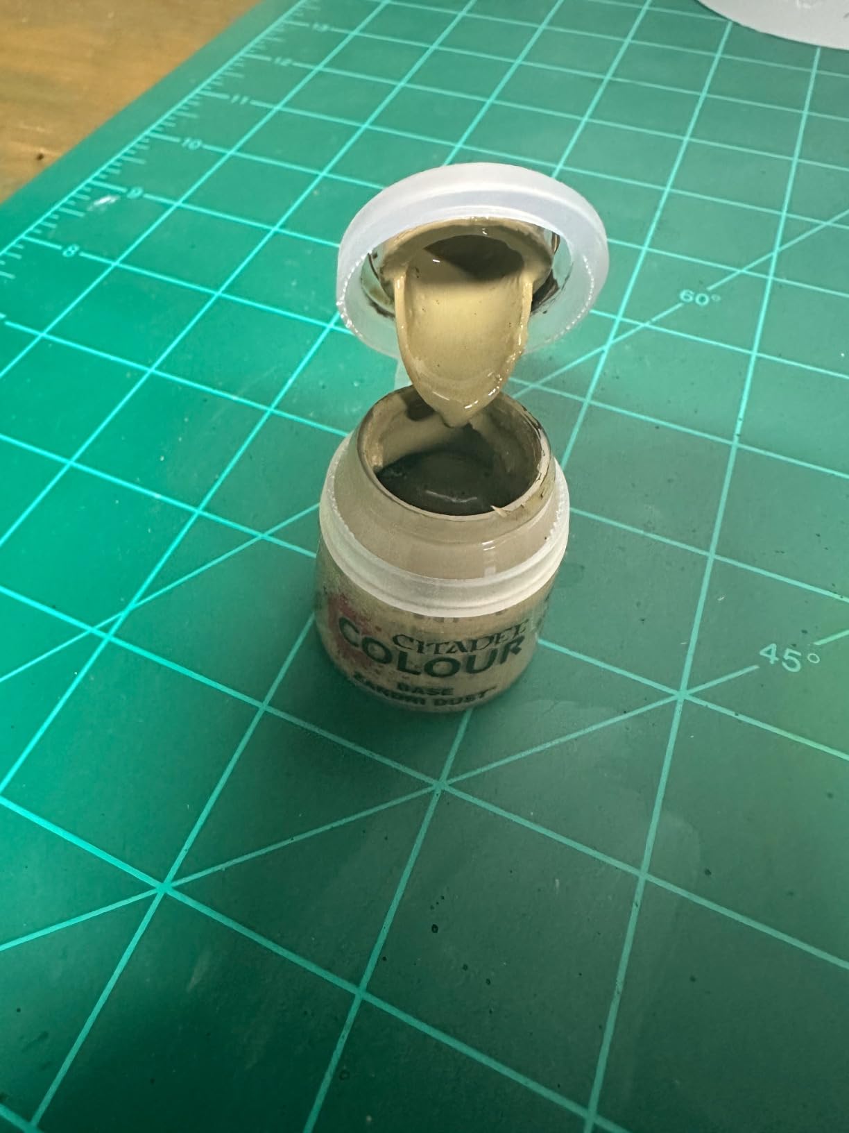 Paint Mixer & Nail Polish Shaker for Model Paints & Nail Polish customer photo 1