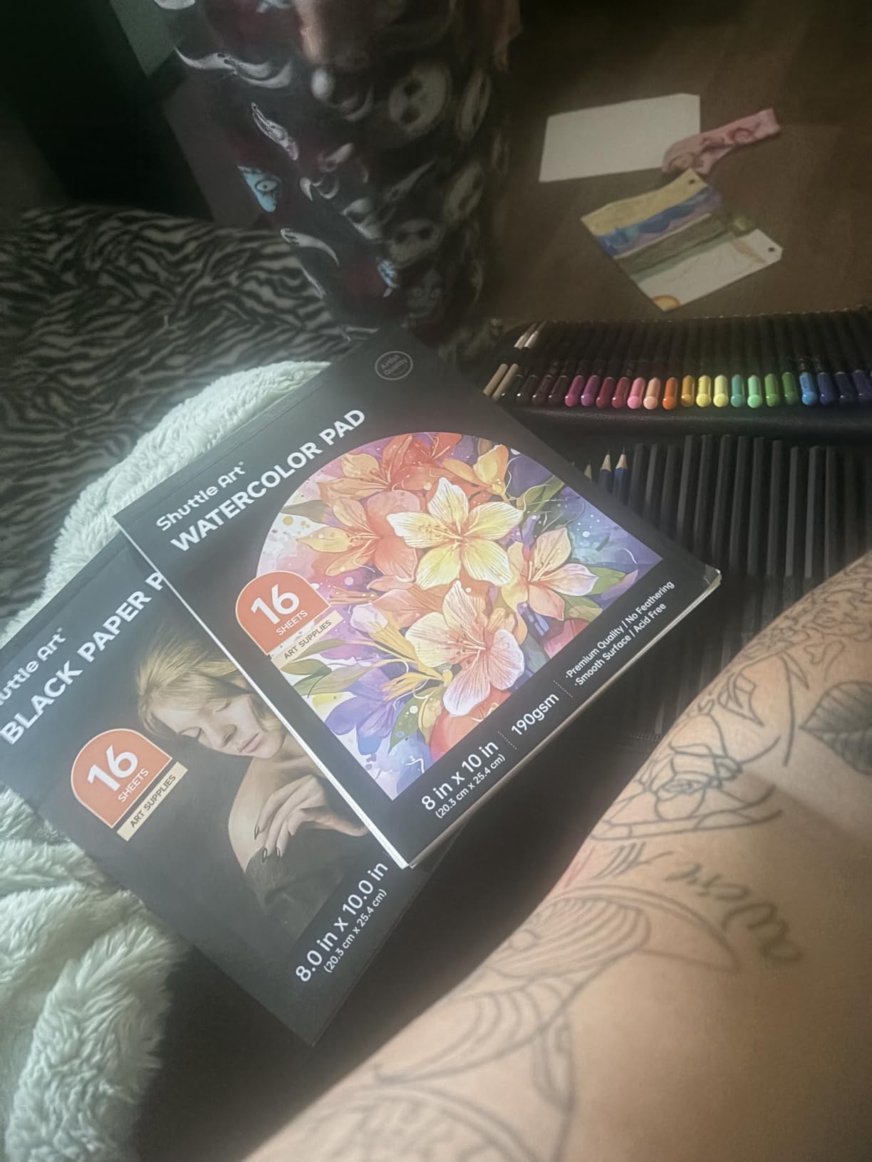 Shuttle Art 124 PCS Drawing Kit, Professional Drawing Supplies with Sketch, Charcoal, Colored, Graphite, Pastel Pencils & Sticks, Complete Drawing Tools and Paper Pads in Zipper Case for Artists&Kids customer photo 1