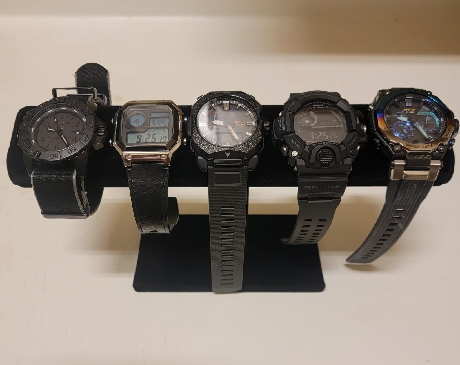 Byken Watch Bracelet Holder,Jewelry Display Stand for Selling (Black) customer photo 2