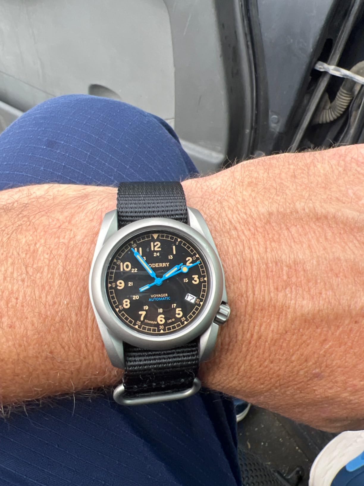 BODERRY Men's Watch Titanium Automatic Field Watch 40mm Military Watch Day Date Function 100M Waterproof with Nylon Strap Japanese Mechanical Movement & Screw Down Crown—Voyager customer photo 2